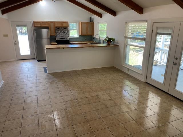 403 Kruse Loop, Lakehills, TX 78063