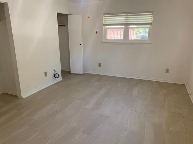 403 Kruse Loop, Lakehills, TX 78063