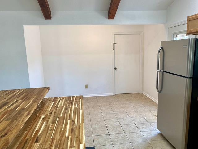 403 Kruse Loop, Lakehills, TX 78063