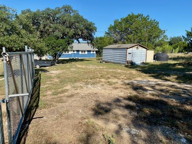 403 Kruse Loop, Lakehills, TX 78063