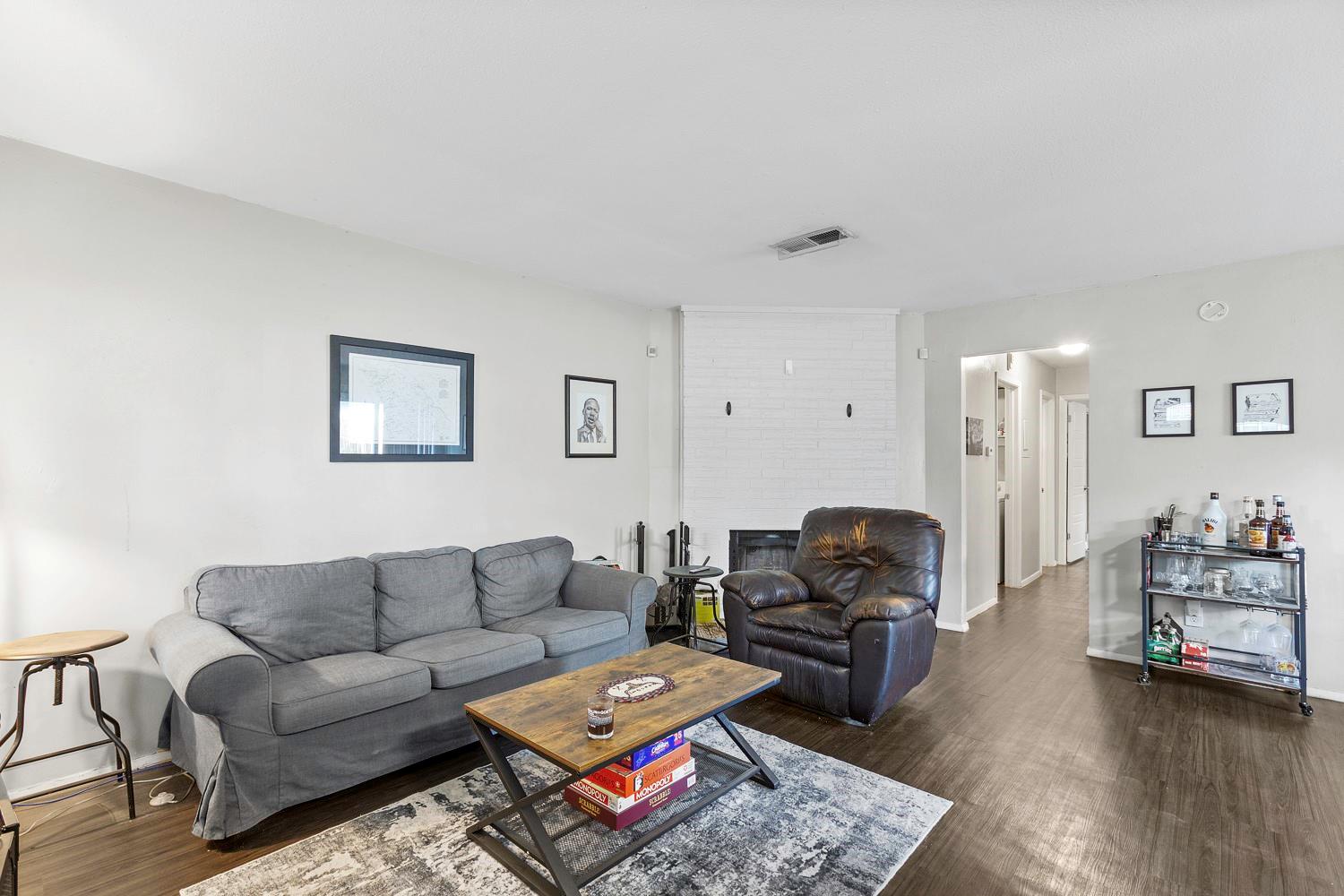 2003 Conestoga Trl # B, Austin, TX 78744