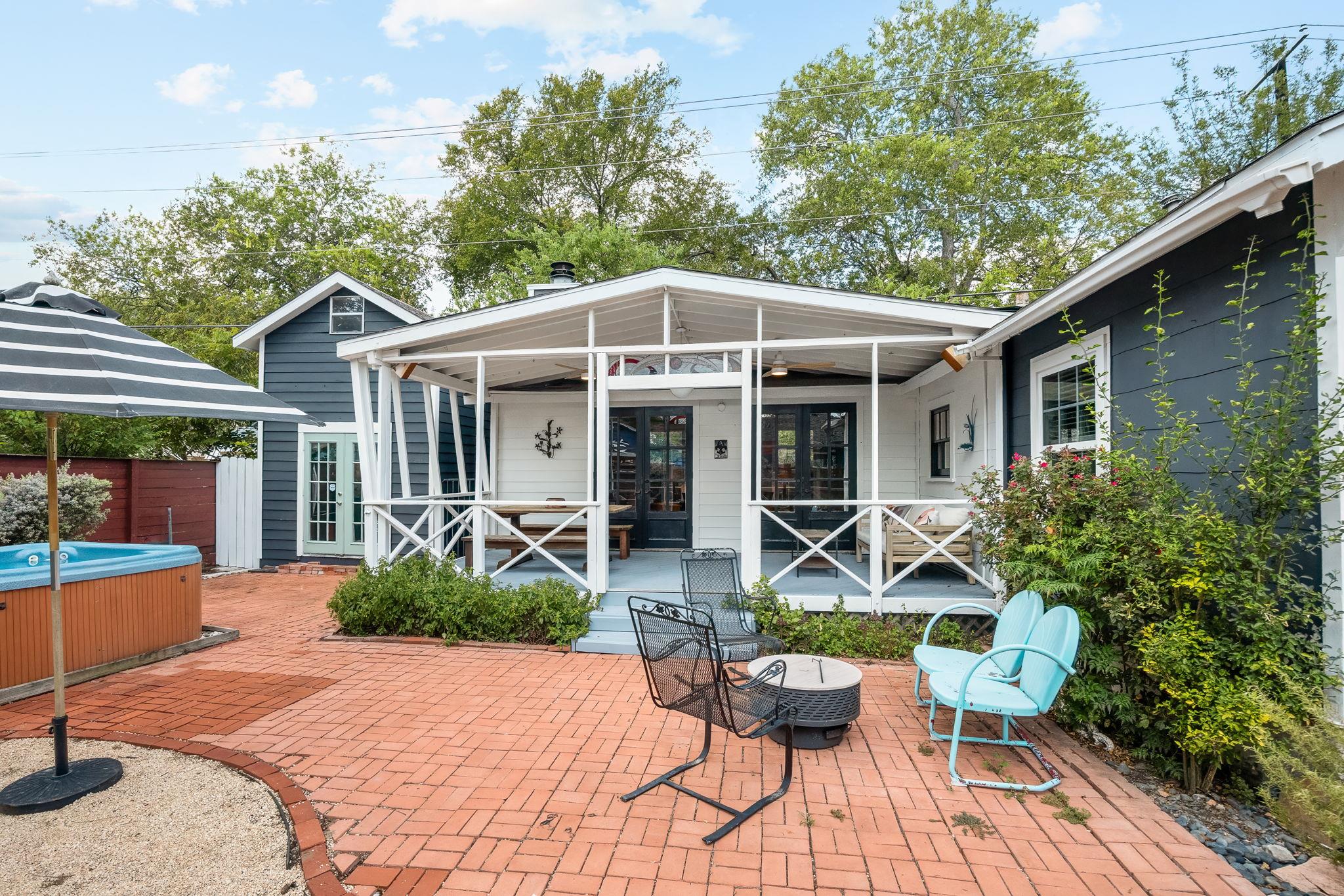 305 E 50th St, Austin, TX 78751