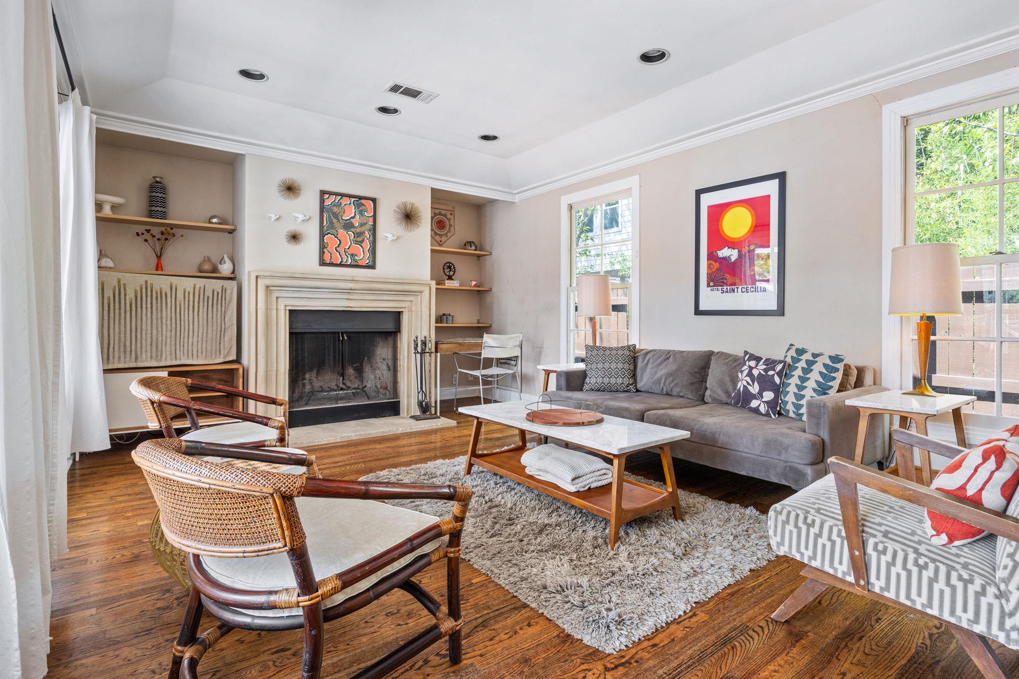 305 E 50th St, Austin, TX 78751