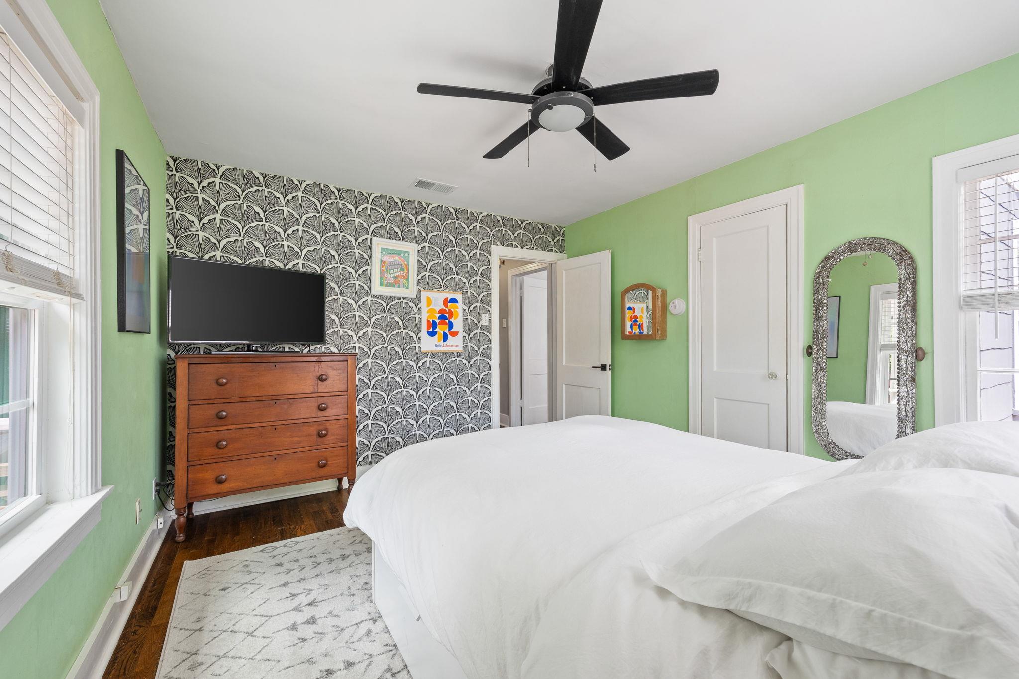 305 E 50th St, Austin, TX 78751