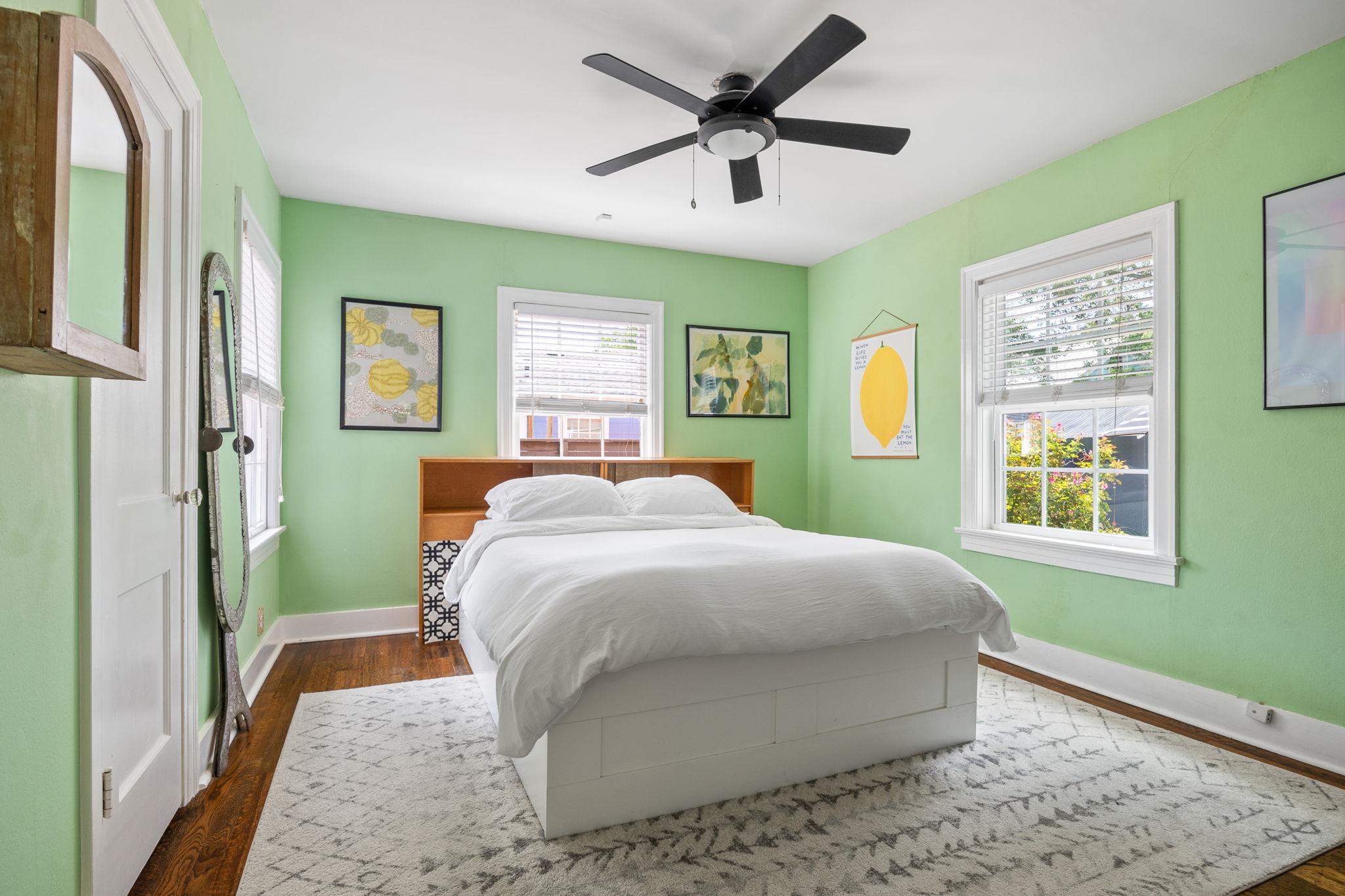 305 E 50th St, Austin, TX 78751