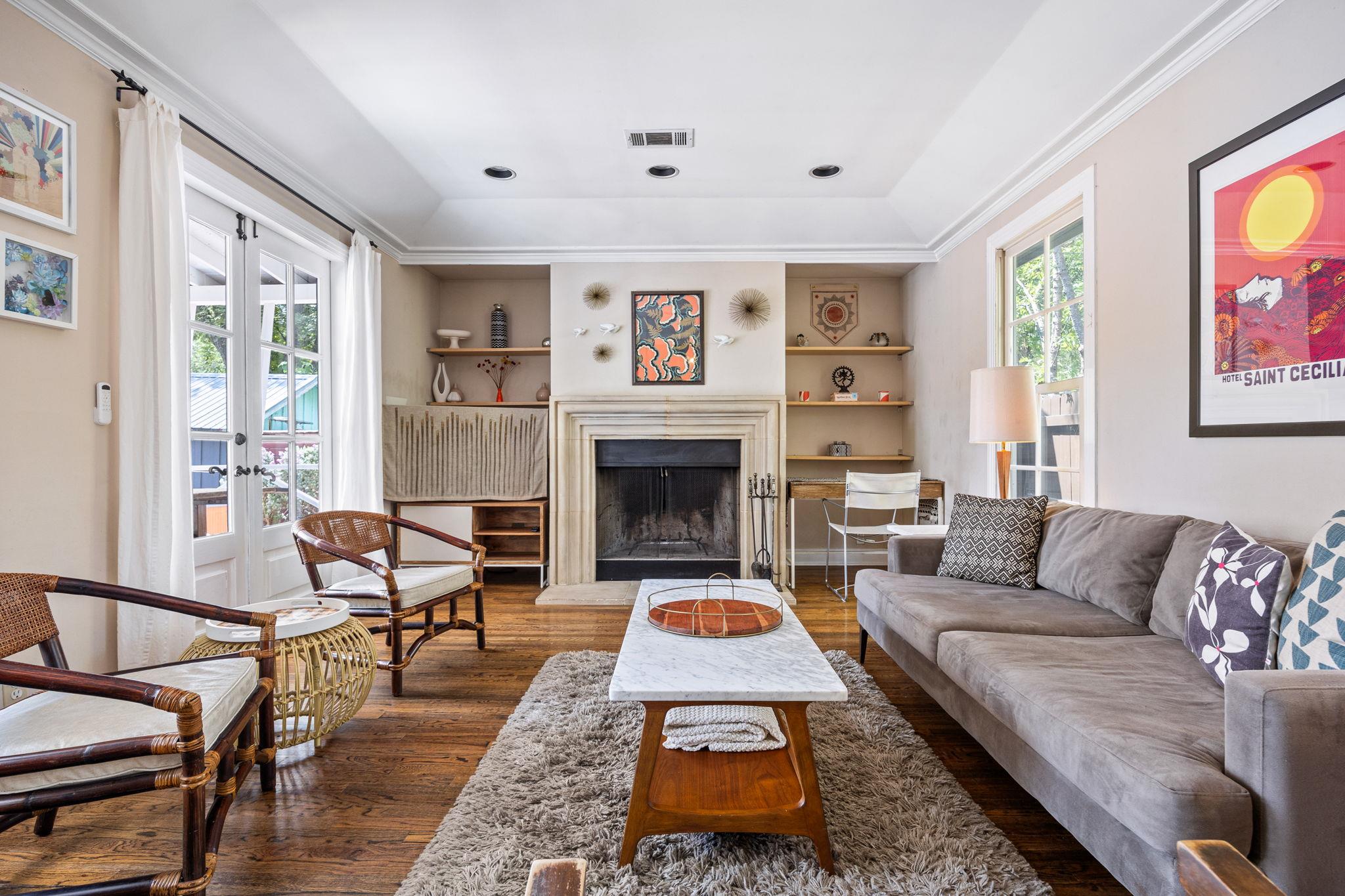 305 E 50th St, Austin, TX 78751