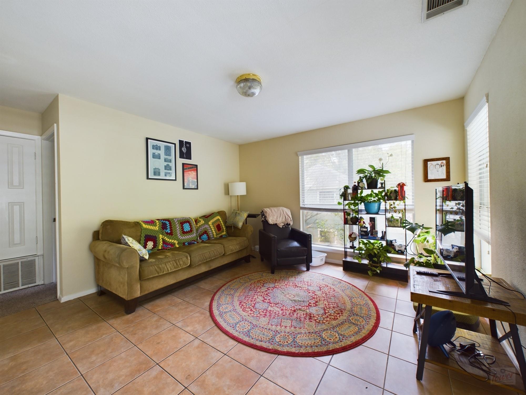 4521 Avenue F Ave # B, Austin, TX 78751