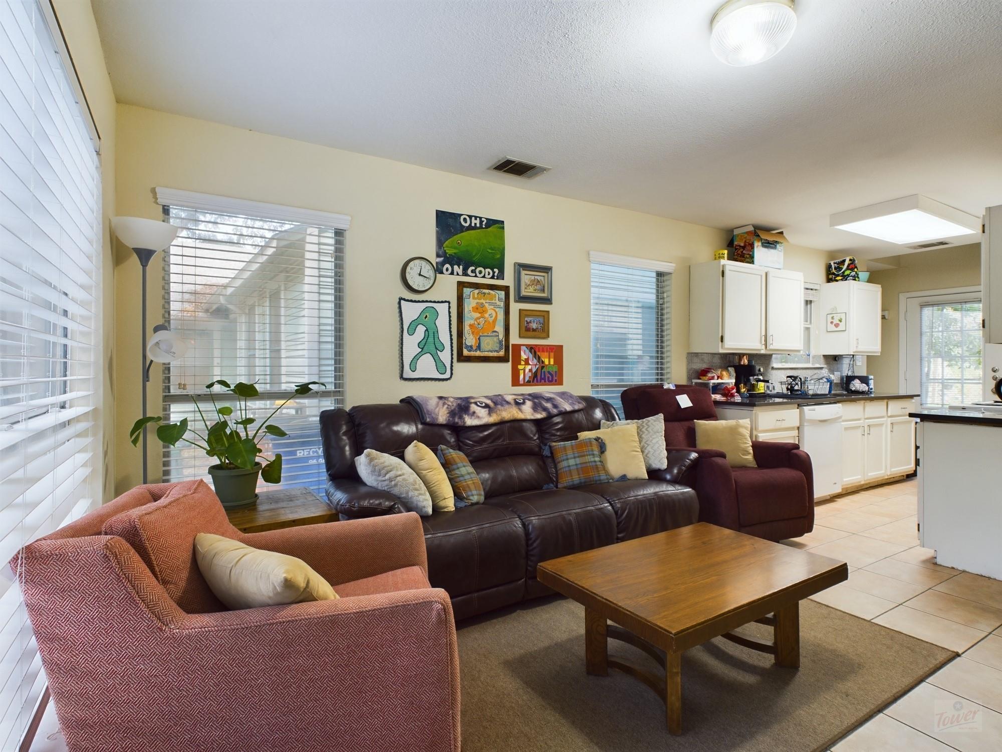 4521 Avenue F Ave # B, Austin, TX 78751