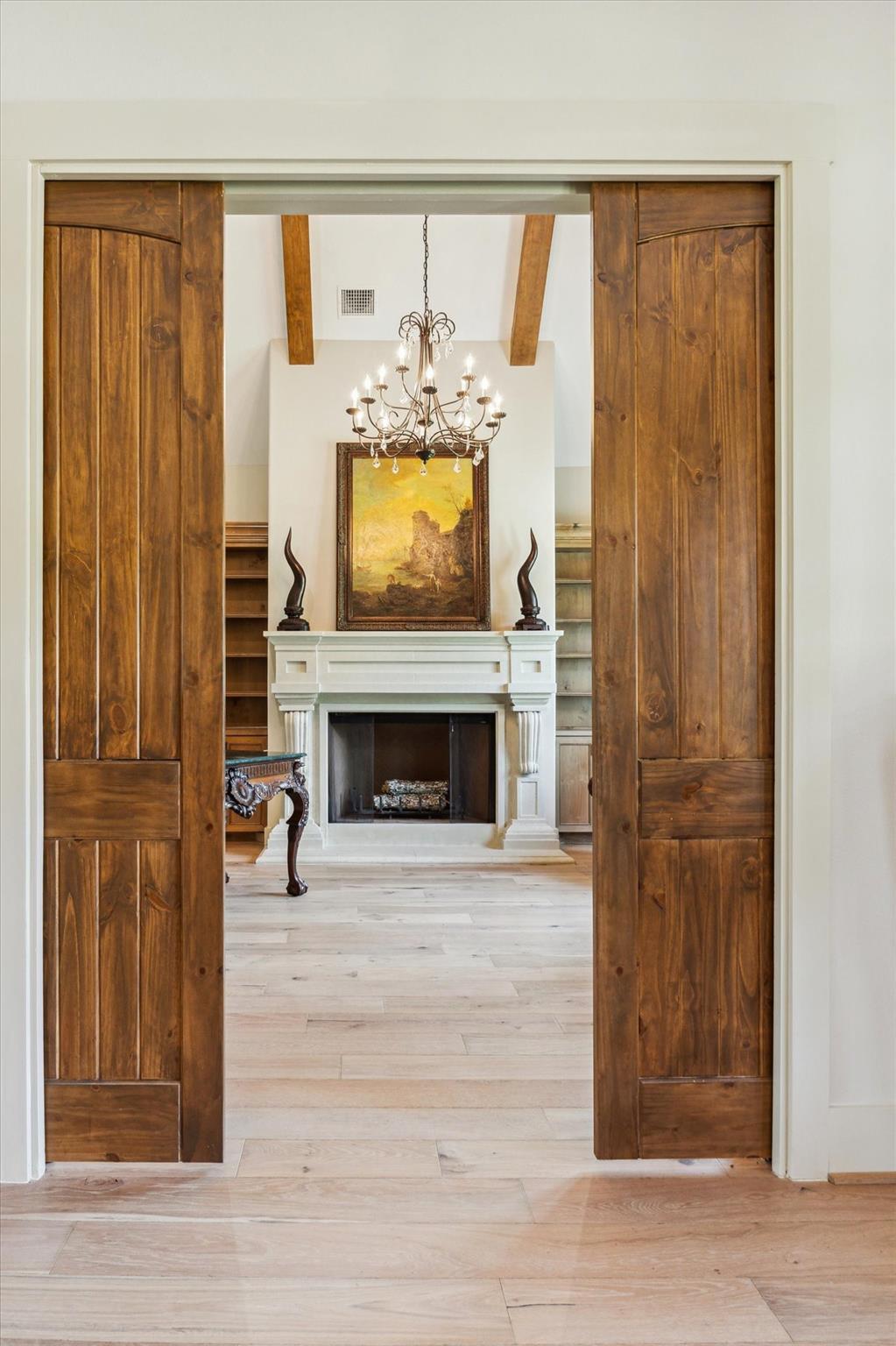 2130 Hartfield Rd, Round Top, TX 78954