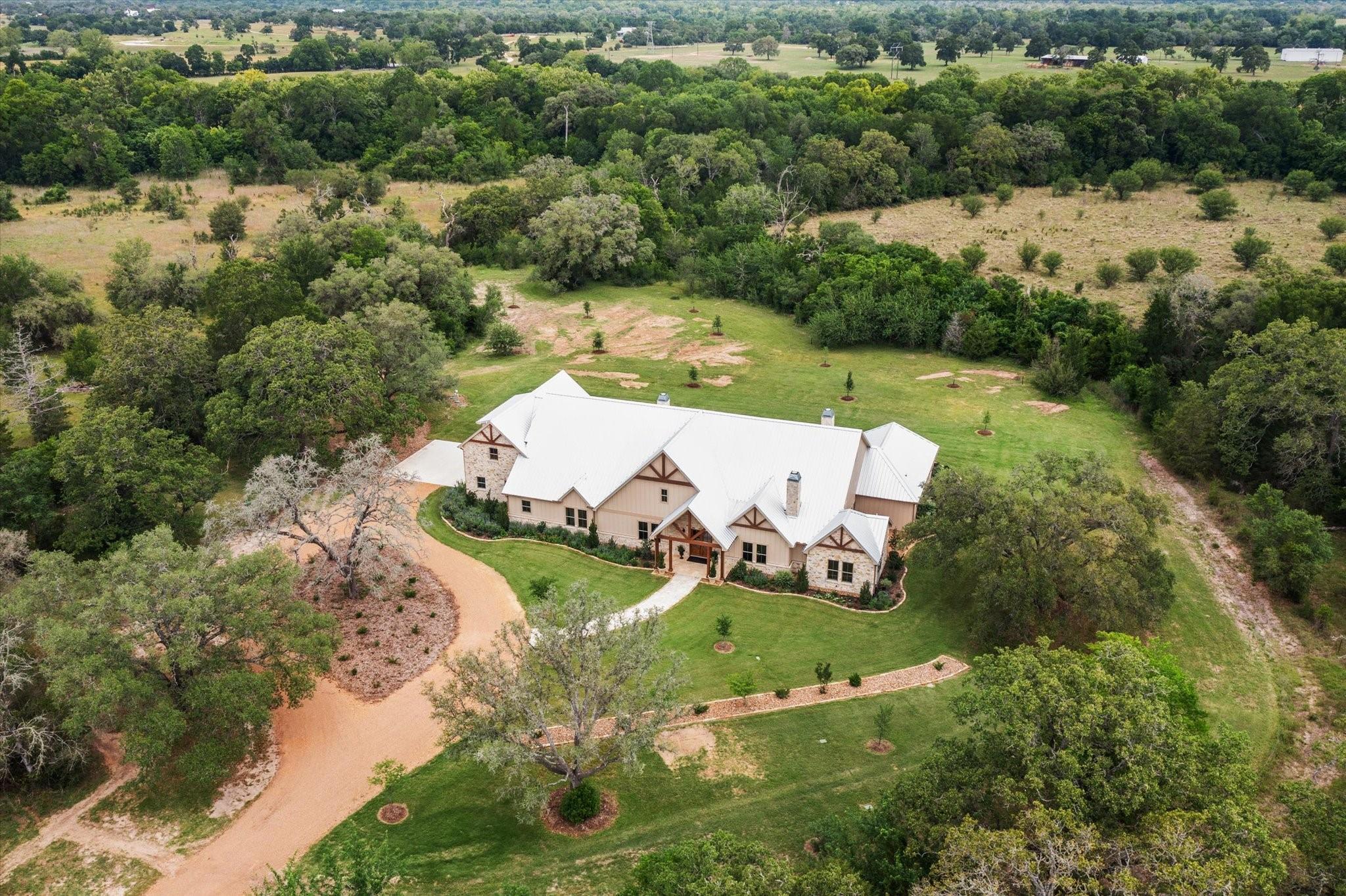2130 Hartfield Rd, Round Top, TX 78954