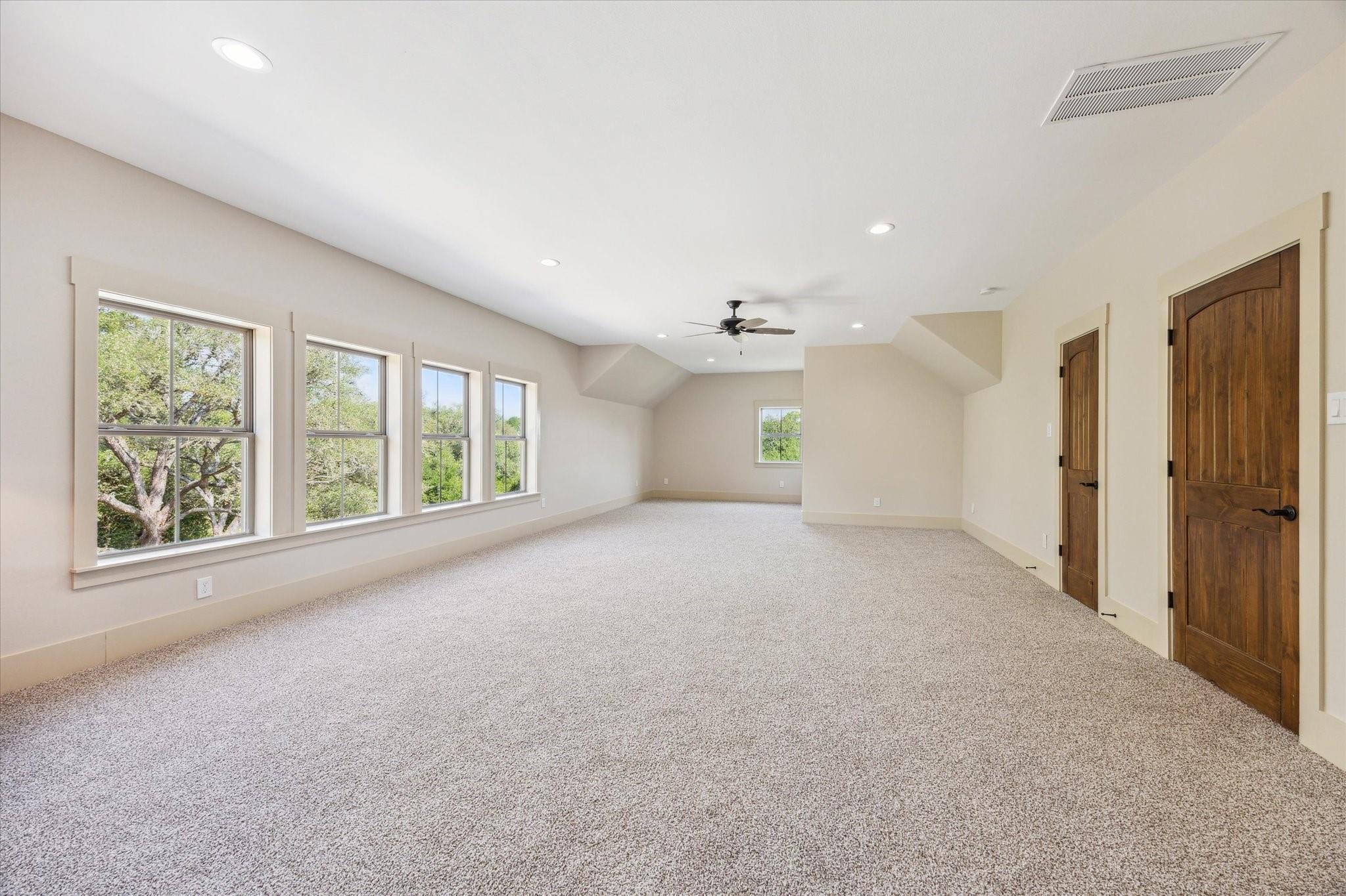 2130 Hartfield Rd, Round Top, TX 78954