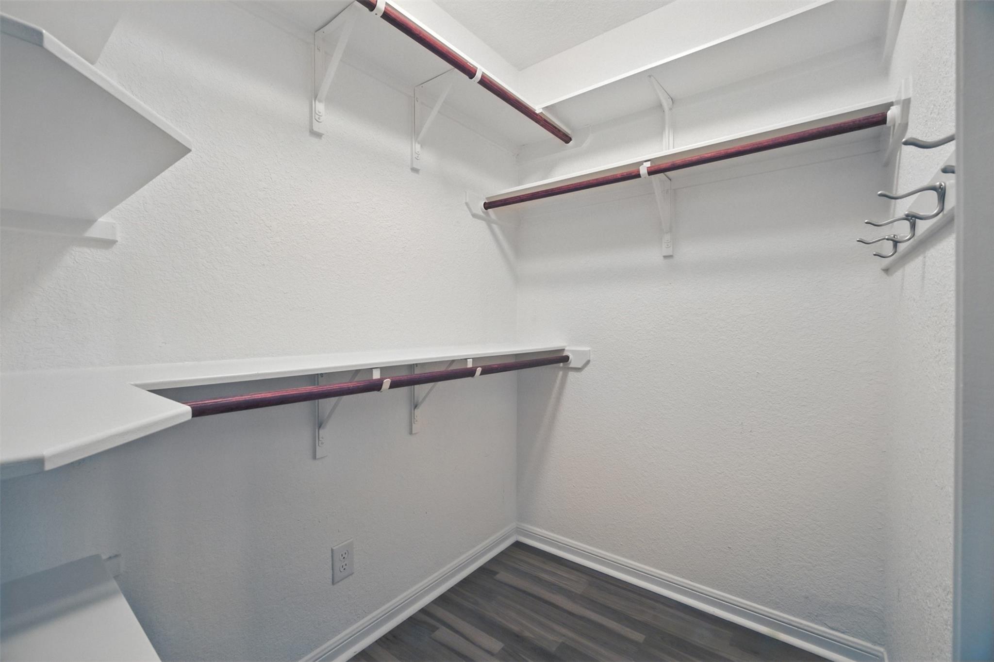 7685 Northcross Dr # 1028, Austin, TX 78757