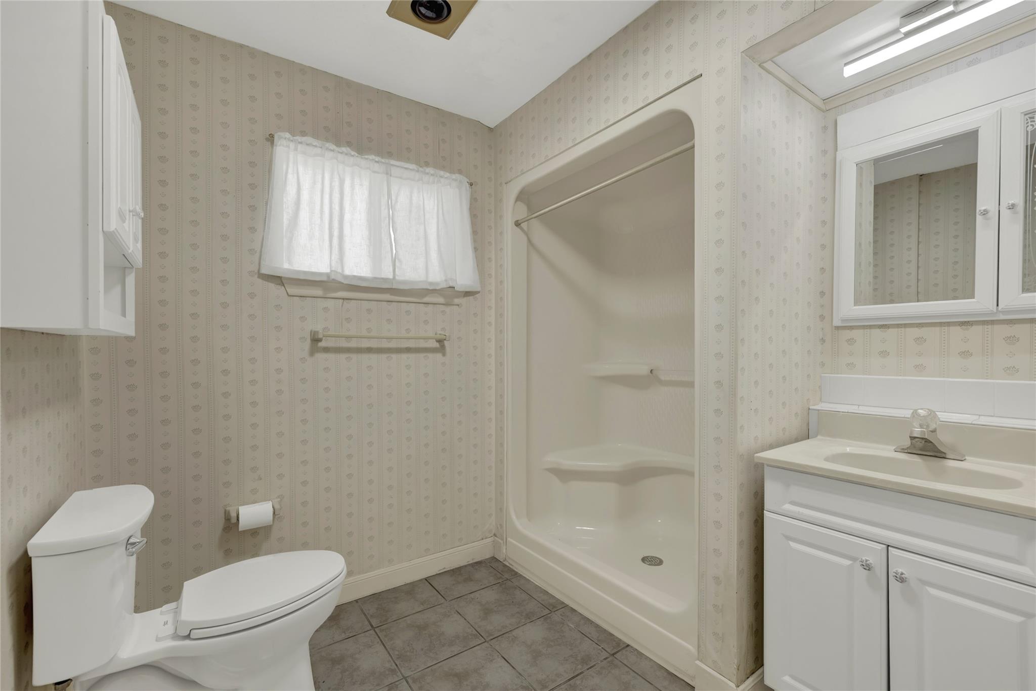 909 Palomino Ln, San Marcos, TX 78666