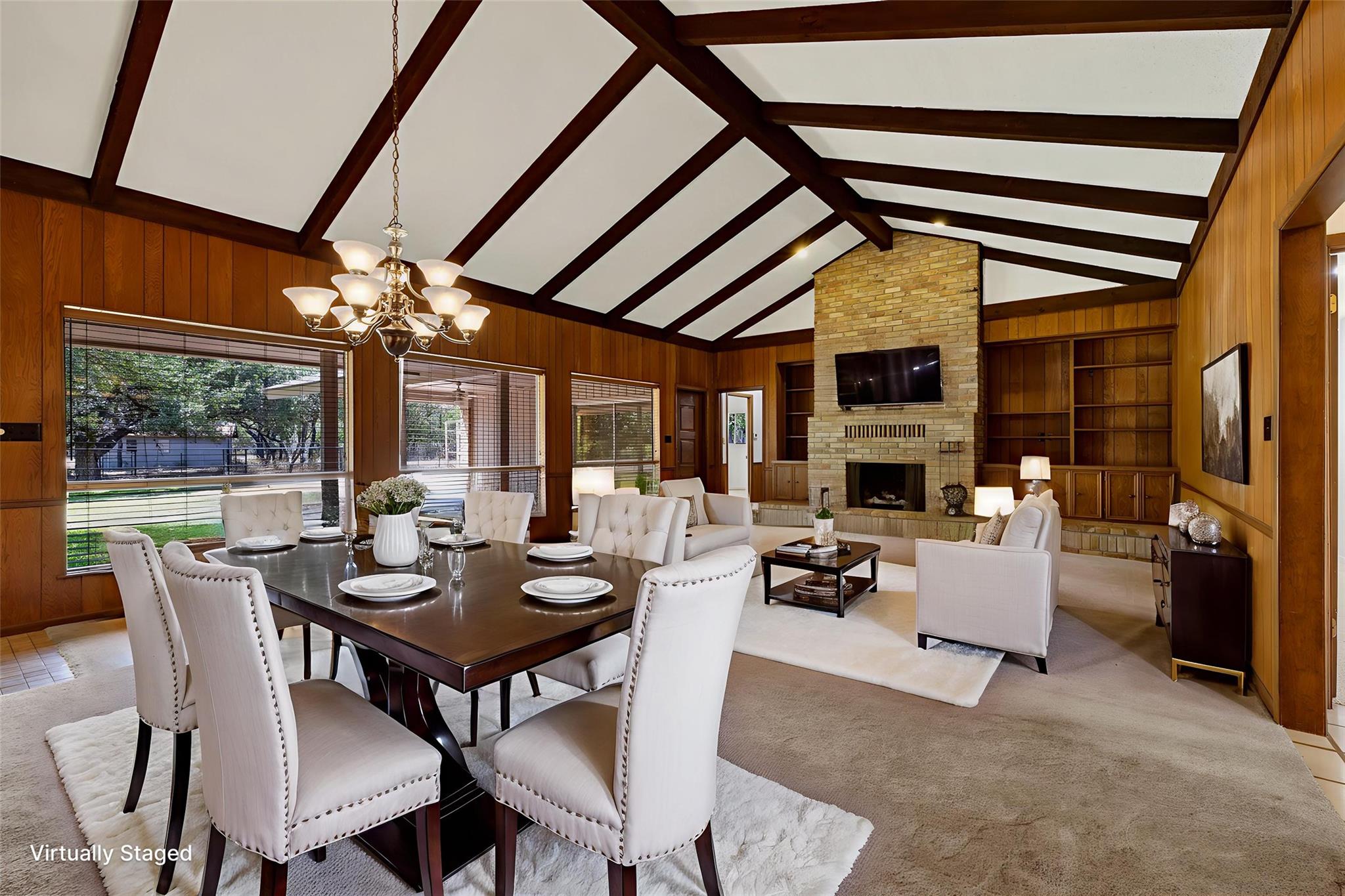 909 Palomino Ln, San Marcos, TX 78666