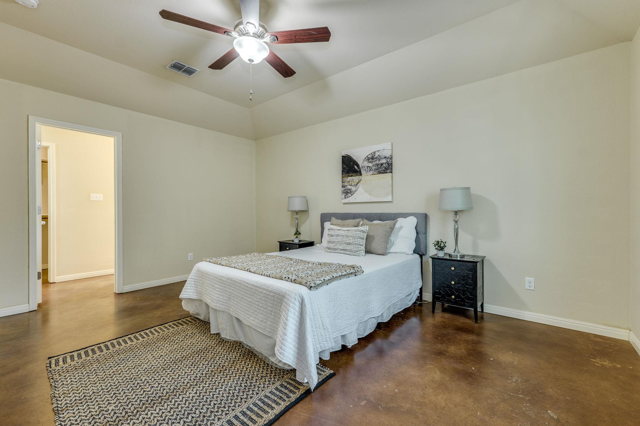 37 Pleasant Valley Rd, Wimberley, TX 78676