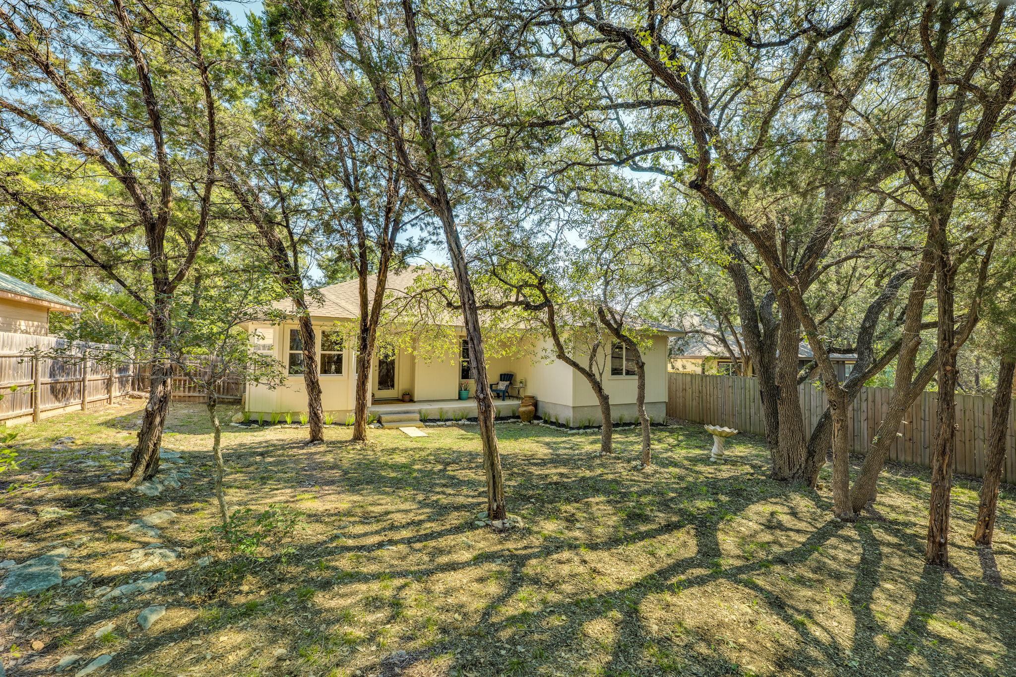 37 Pleasant Valley Rd, Wimberley, TX 78676