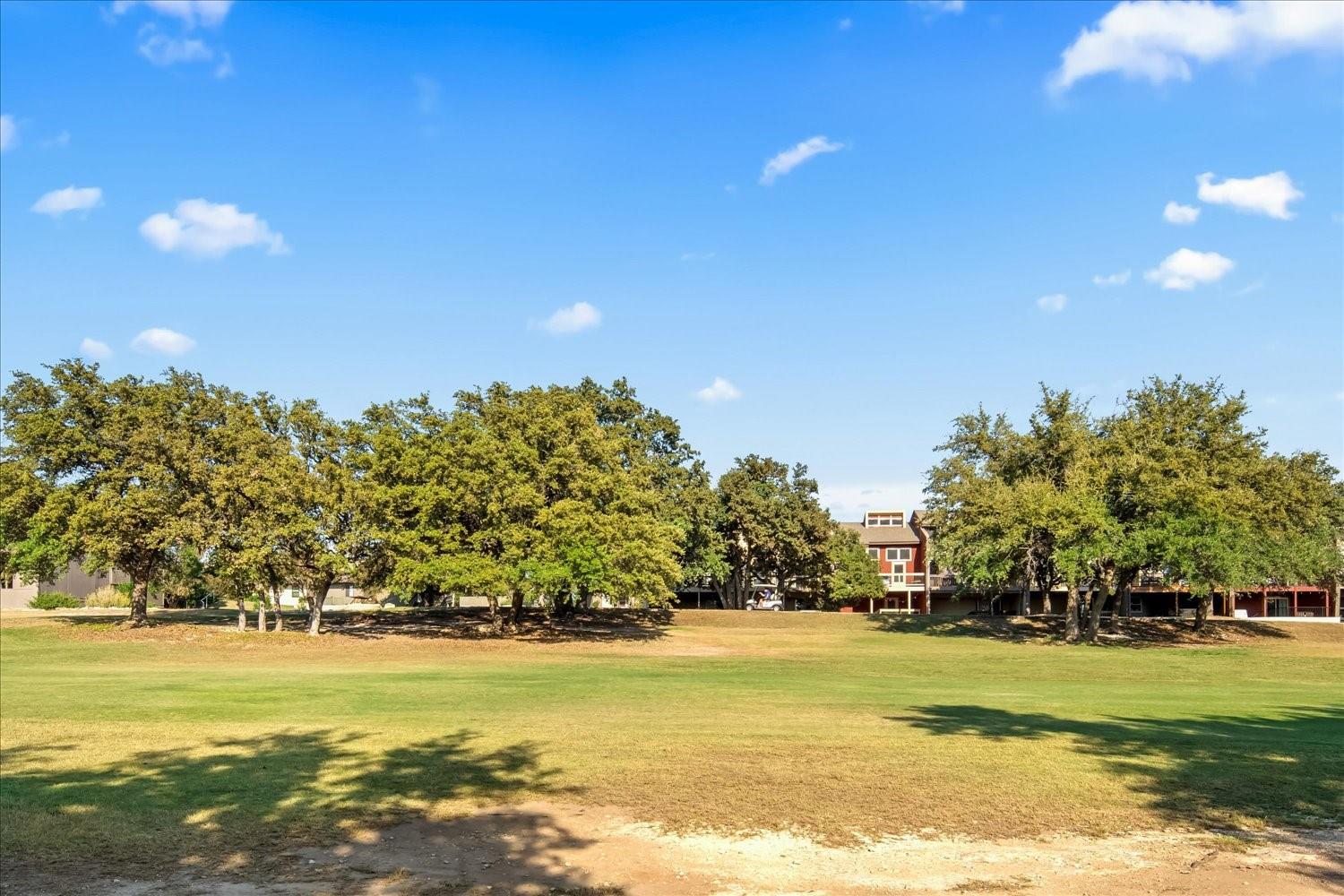 559 Demarett Dr, Point Venture, TX 78645