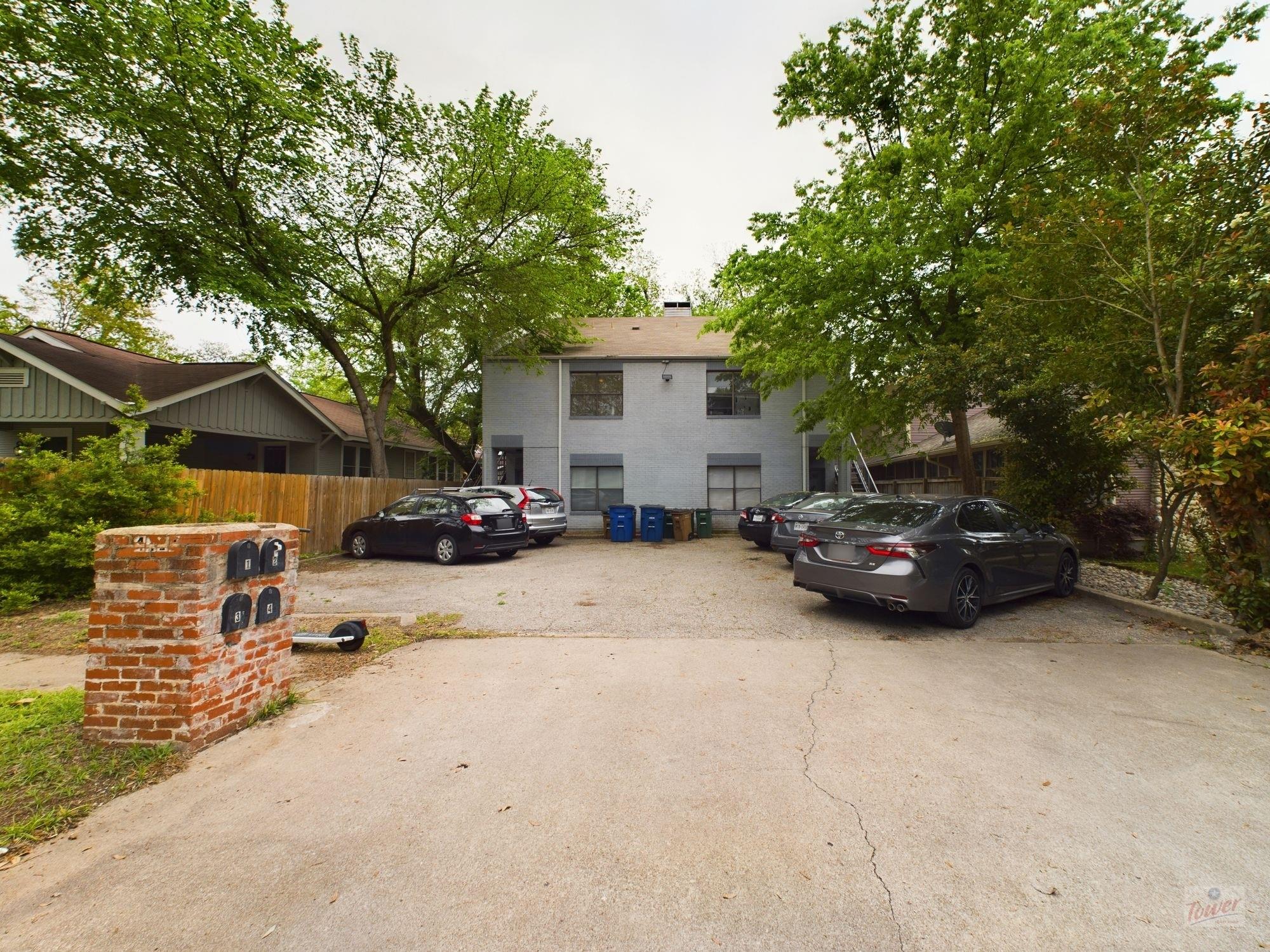 4111 Speedway St # 4, Austin, TX 78751