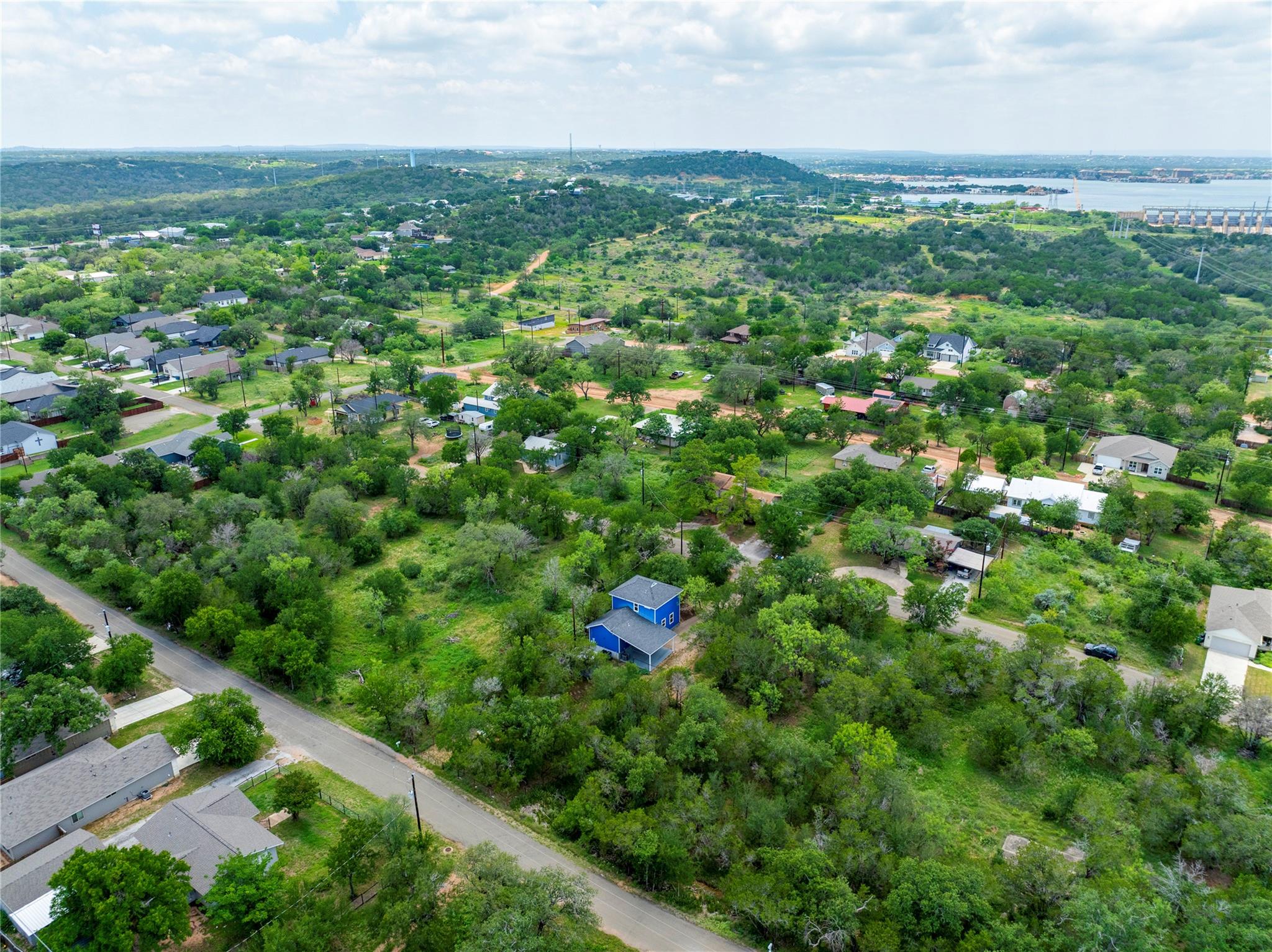 719 Birch Ln, Cottonwood Shores, TX 78657