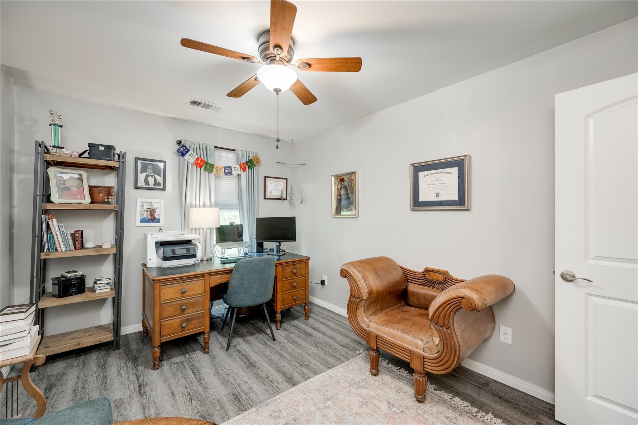 719 Birch Ln, Cottonwood Shores, TX 78657