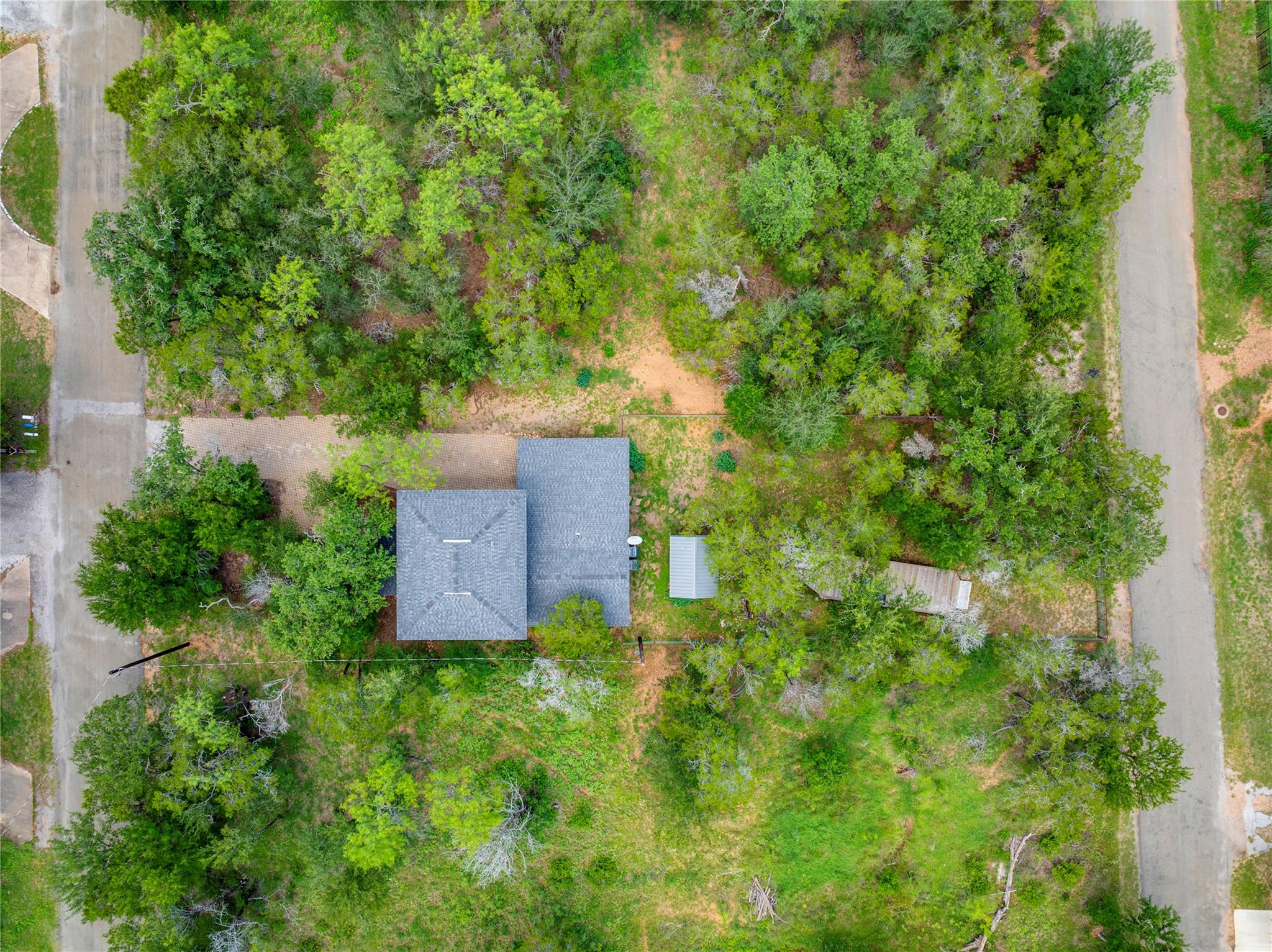 719 Birch Ln, Cottonwood Shores, TX 78657