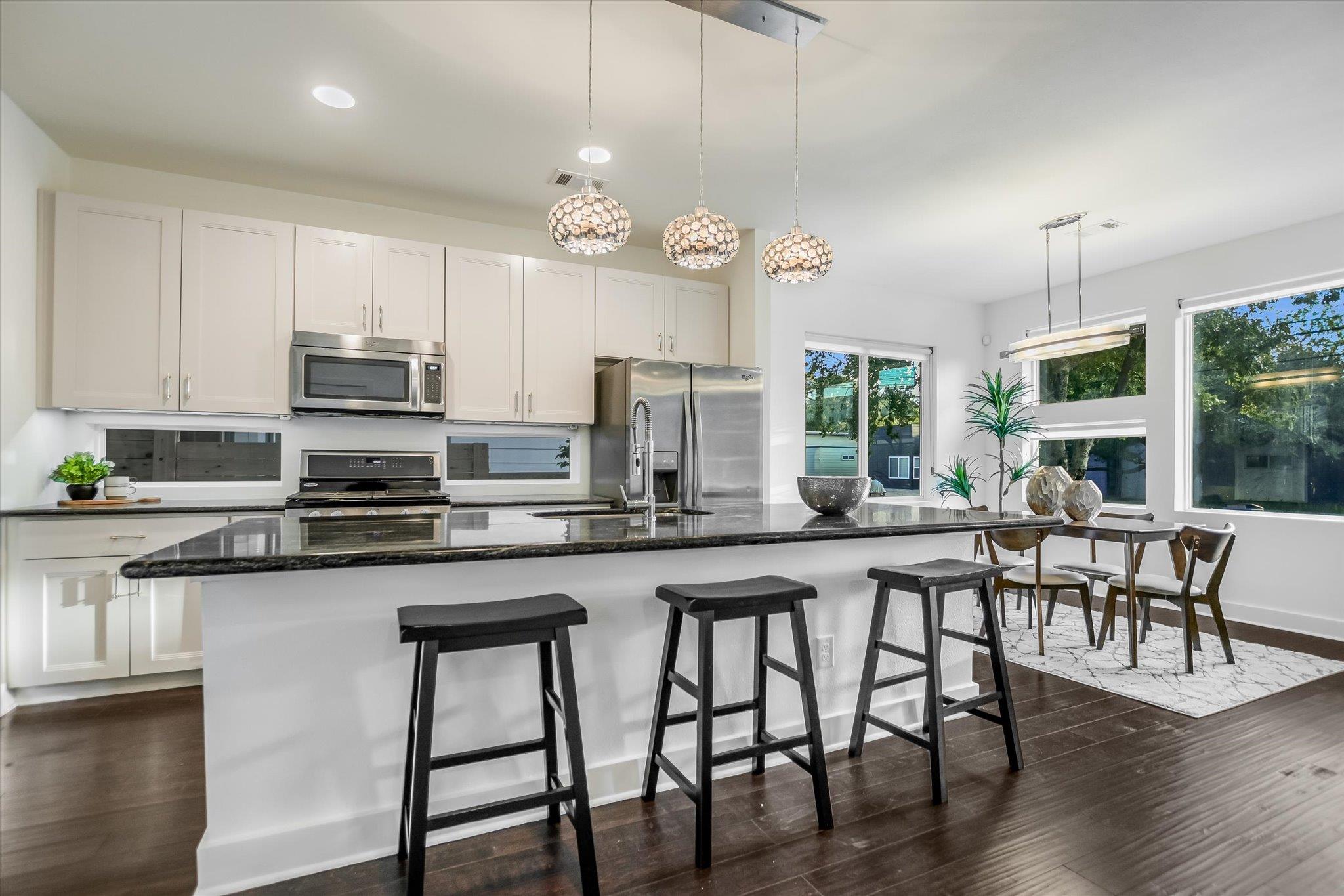 1807 Clifford Ave, Austin, TX 78702