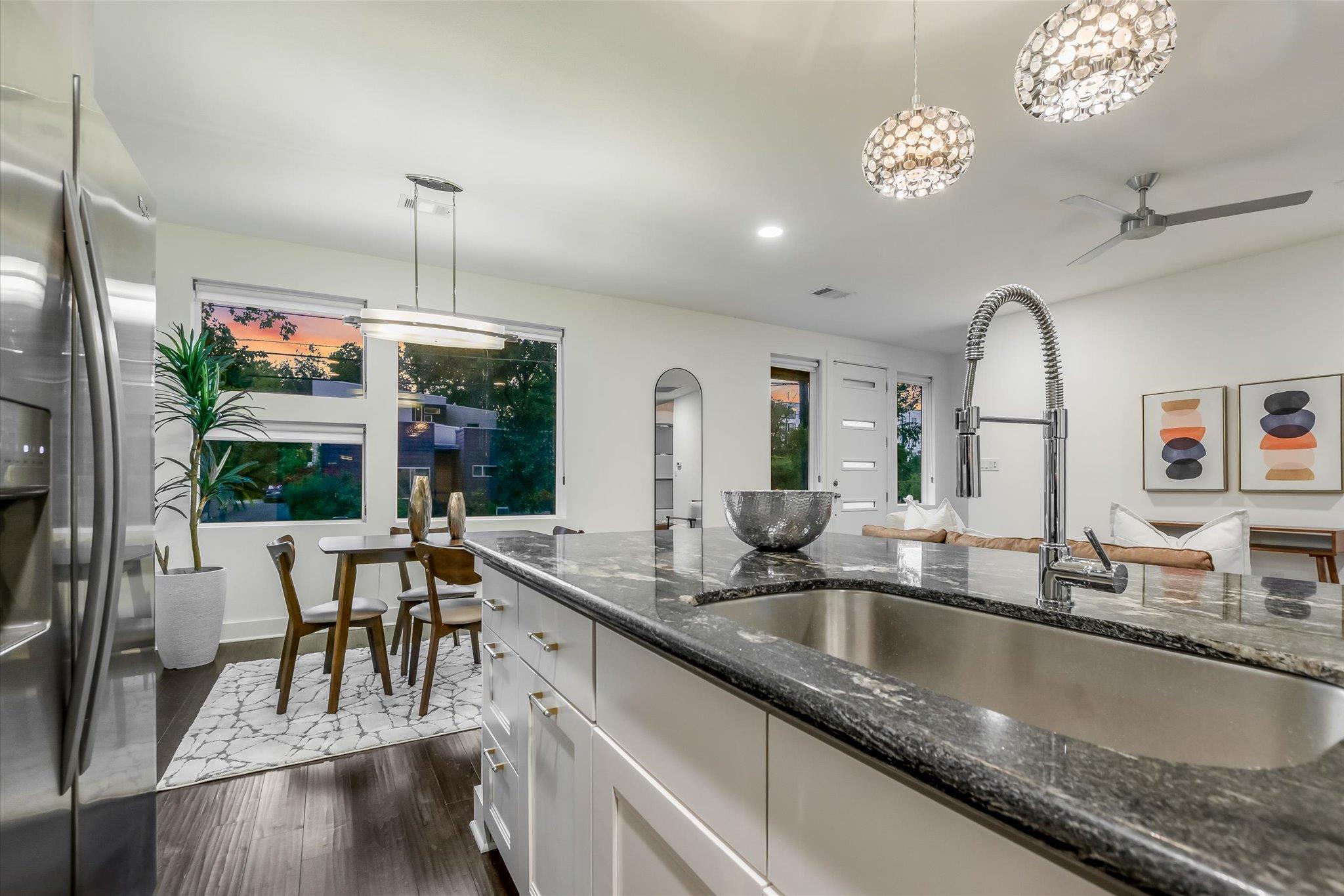 1807 Clifford Ave, Austin, TX 78702