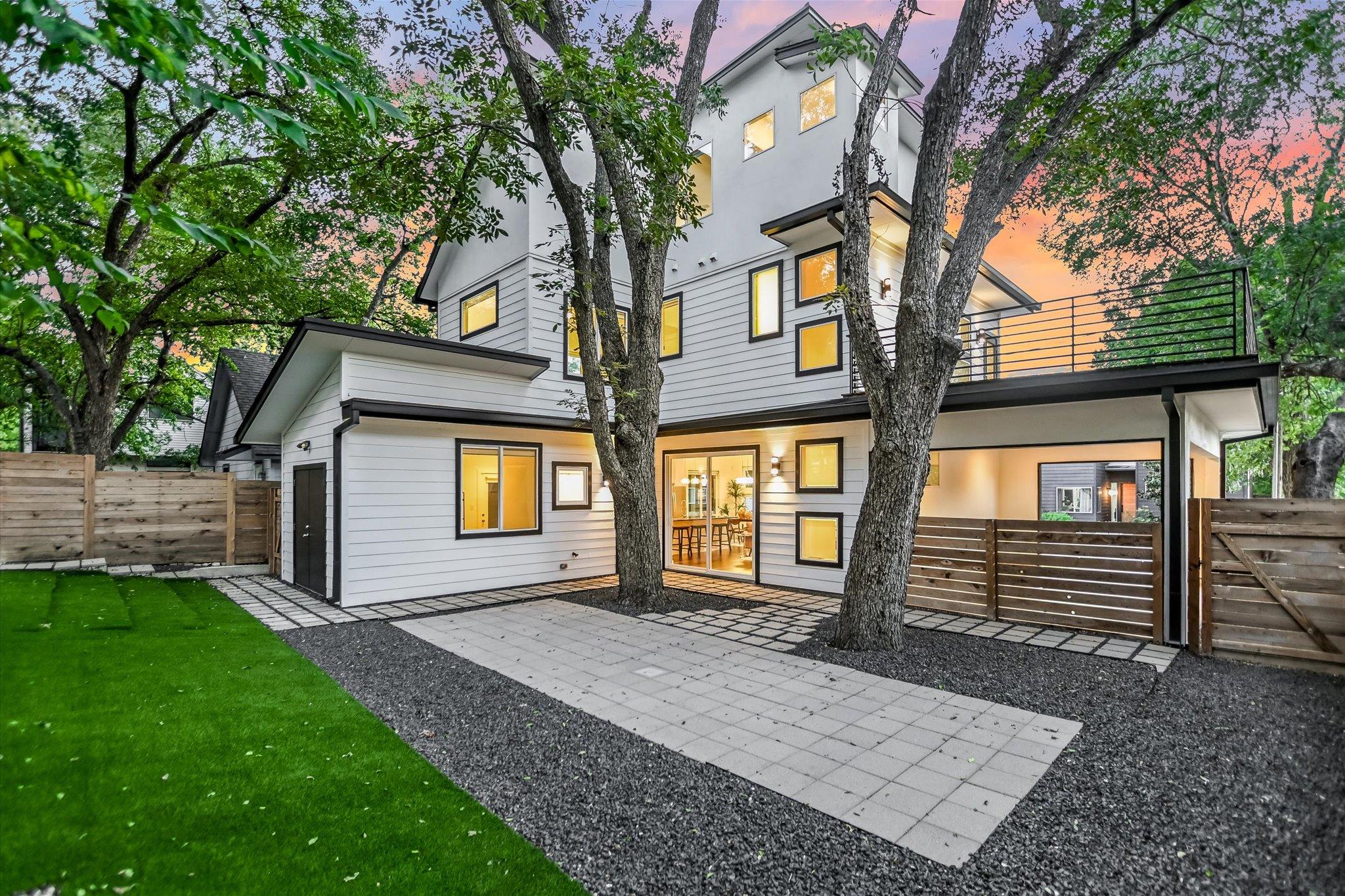 1807 Clifford Ave, Austin, TX 78702