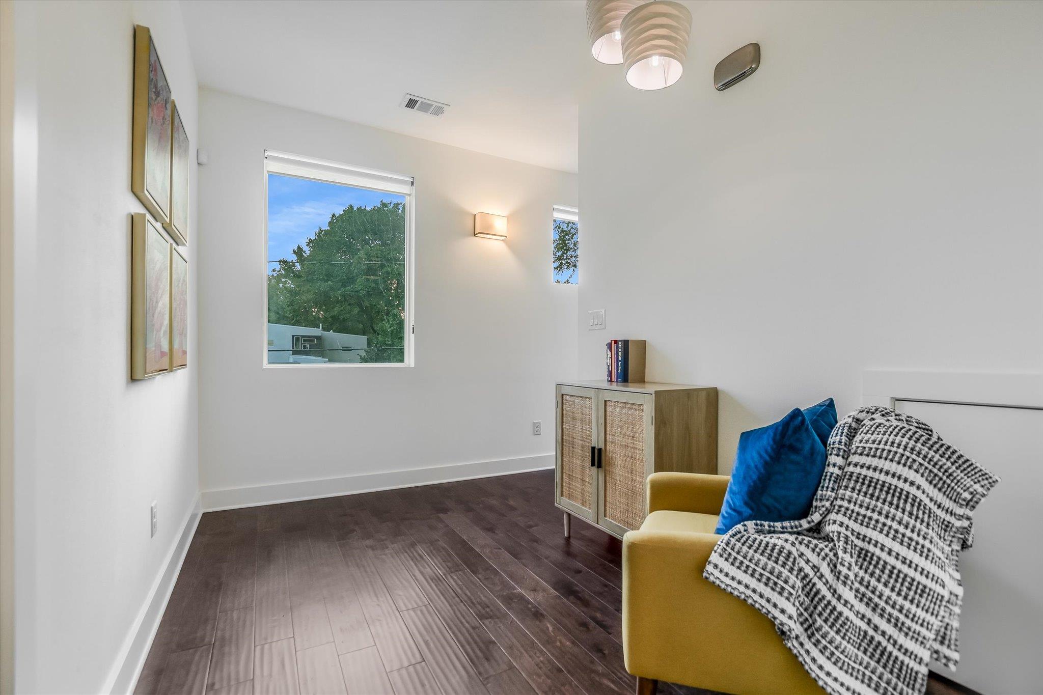 1807 Clifford Ave, Austin, TX 78702