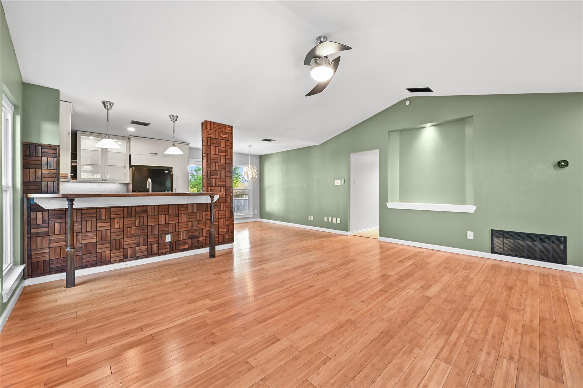 5304 China Berry Rd, Austin, TX 78744