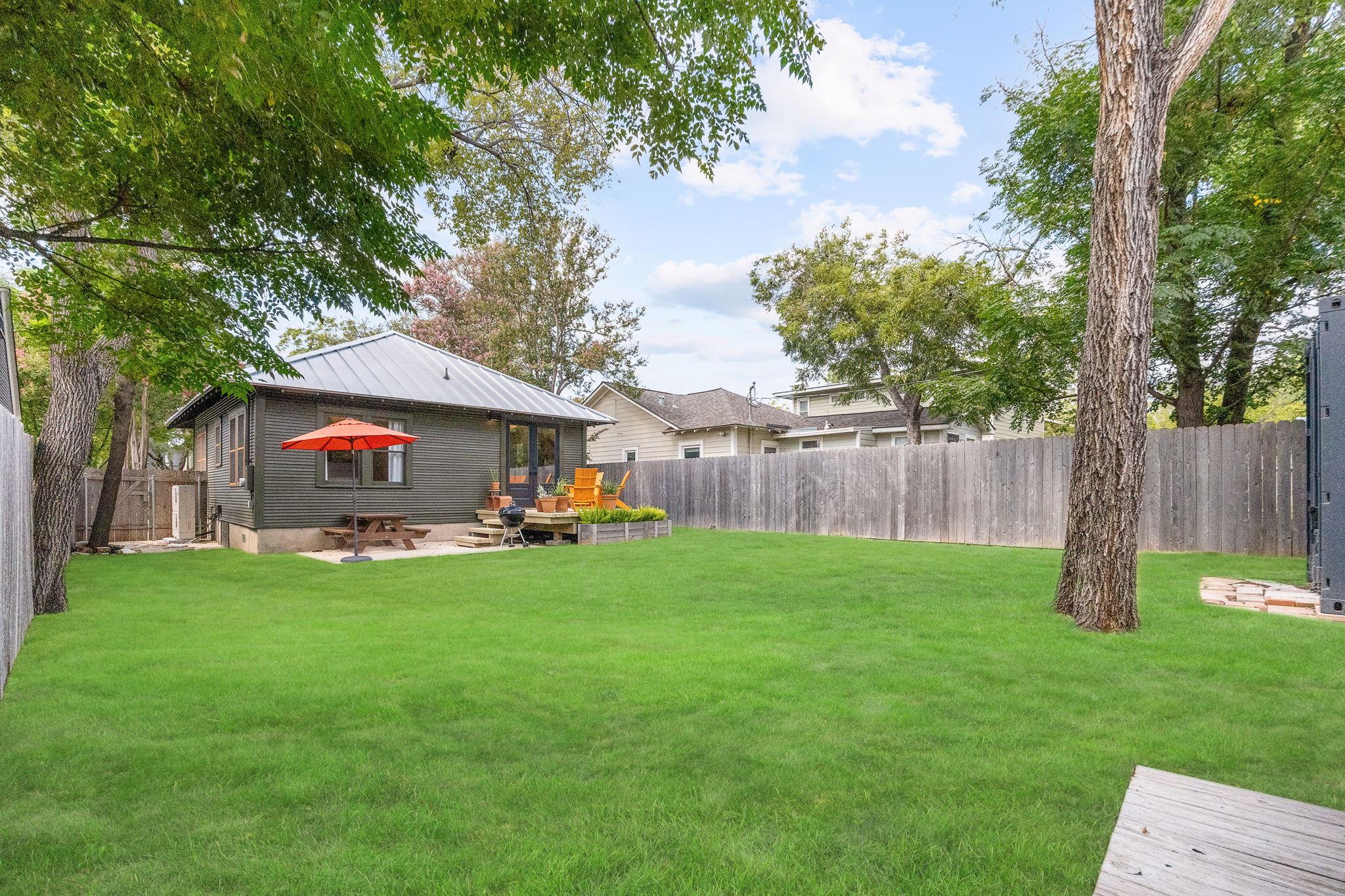 810 Keasbey St, Austin, TX 78751