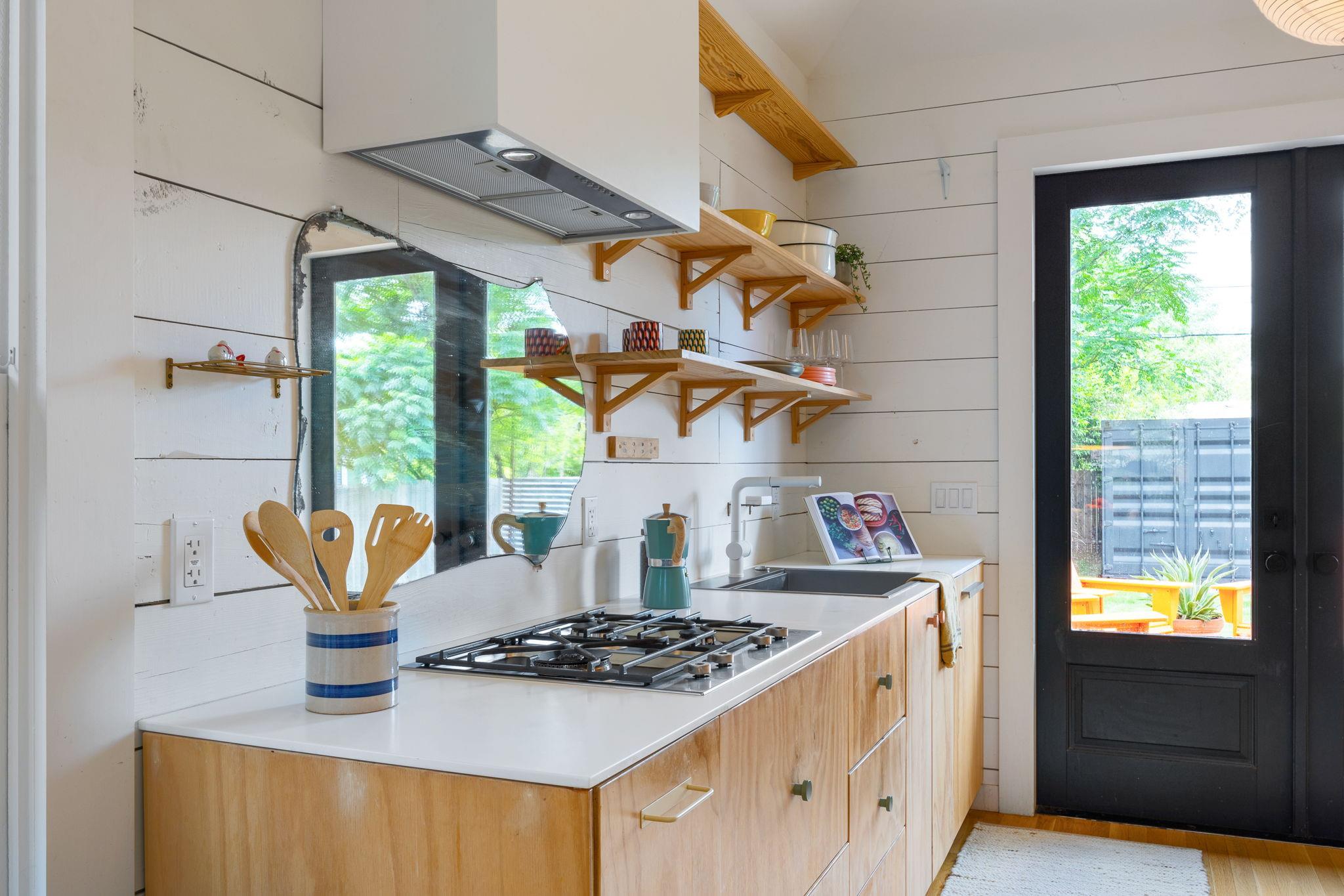 810 Keasbey St, Austin, TX 78751