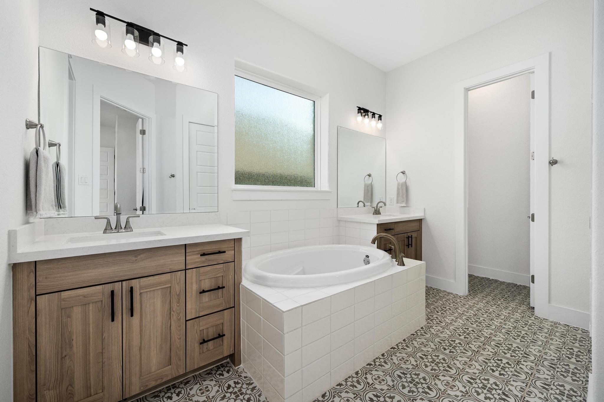 305 Avena Trl, Austin, TX 78738