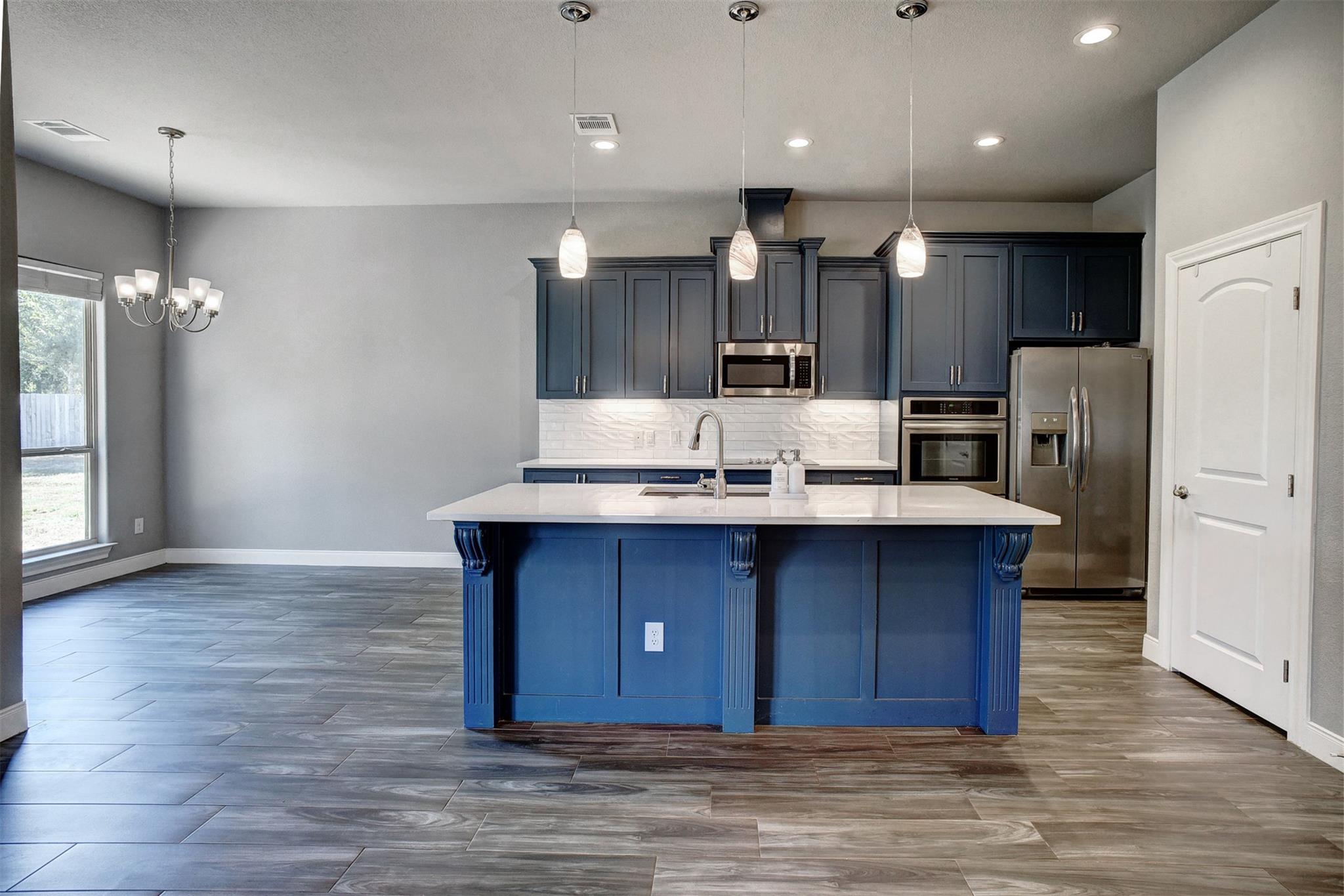 240 Keawakapu Dr, Bastrop, TX 78602