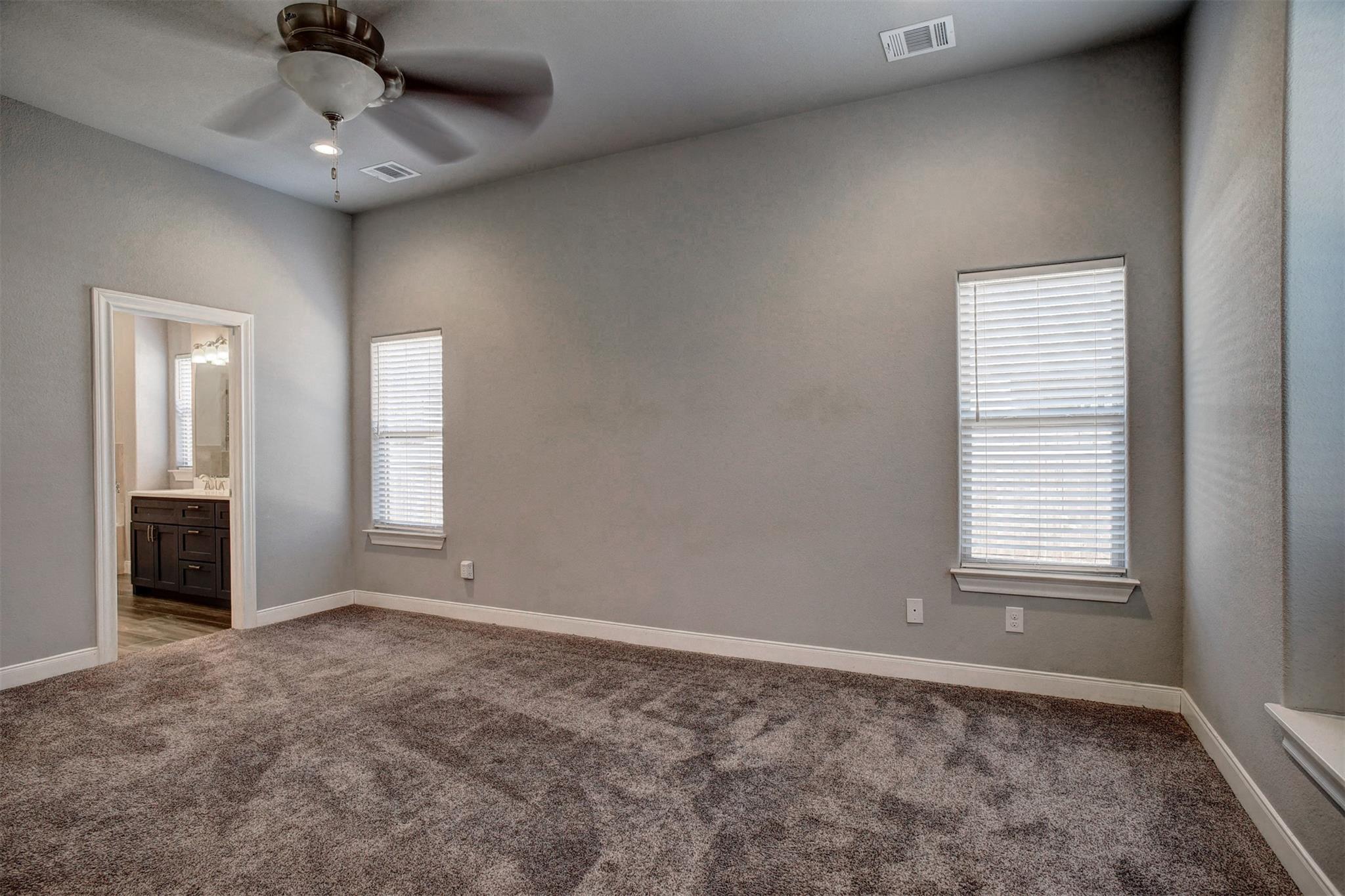 240 Keawakapu Dr, Bastrop, TX 78602