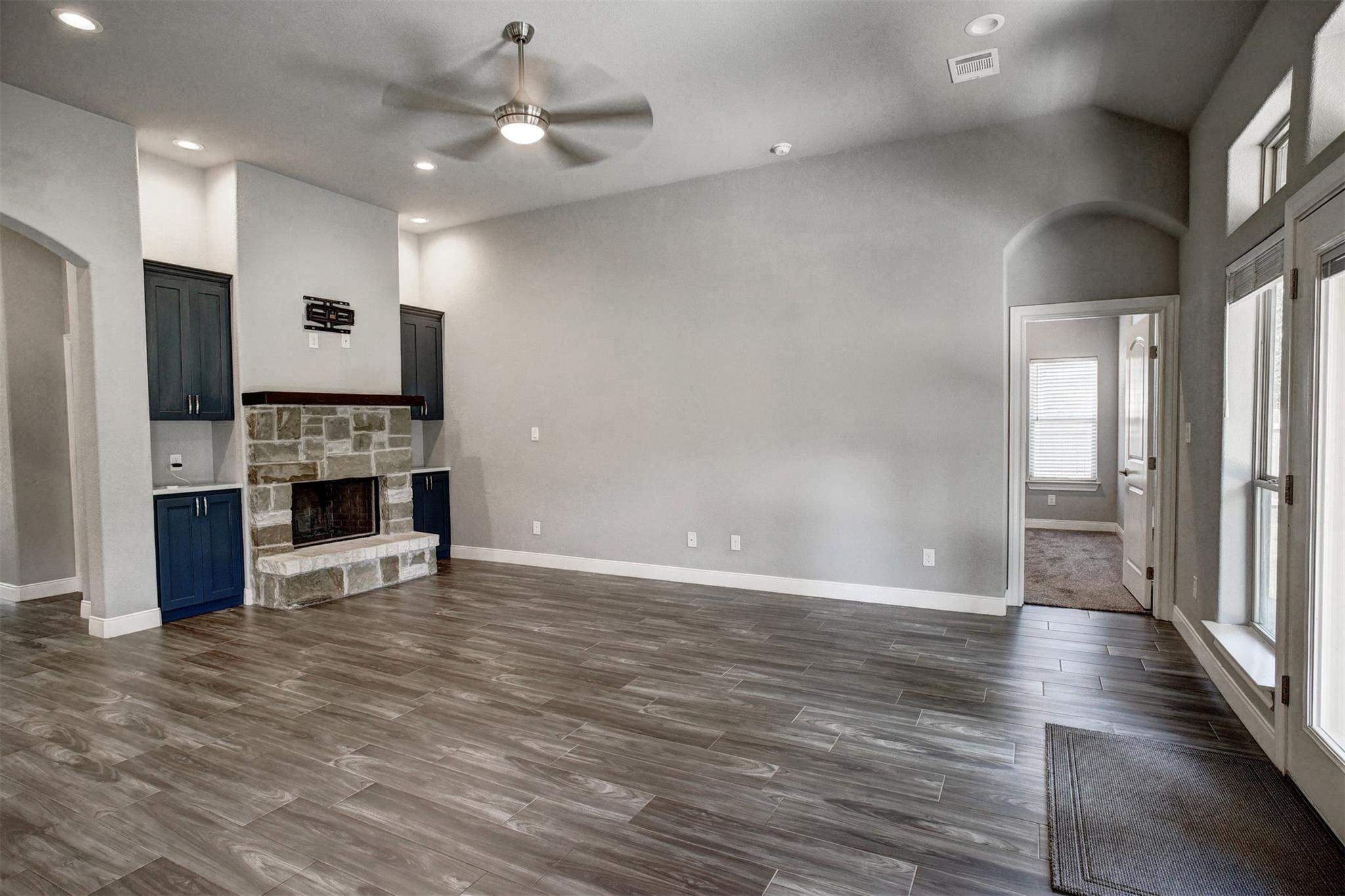 240 Keawakapu Dr, Bastrop, TX 78602