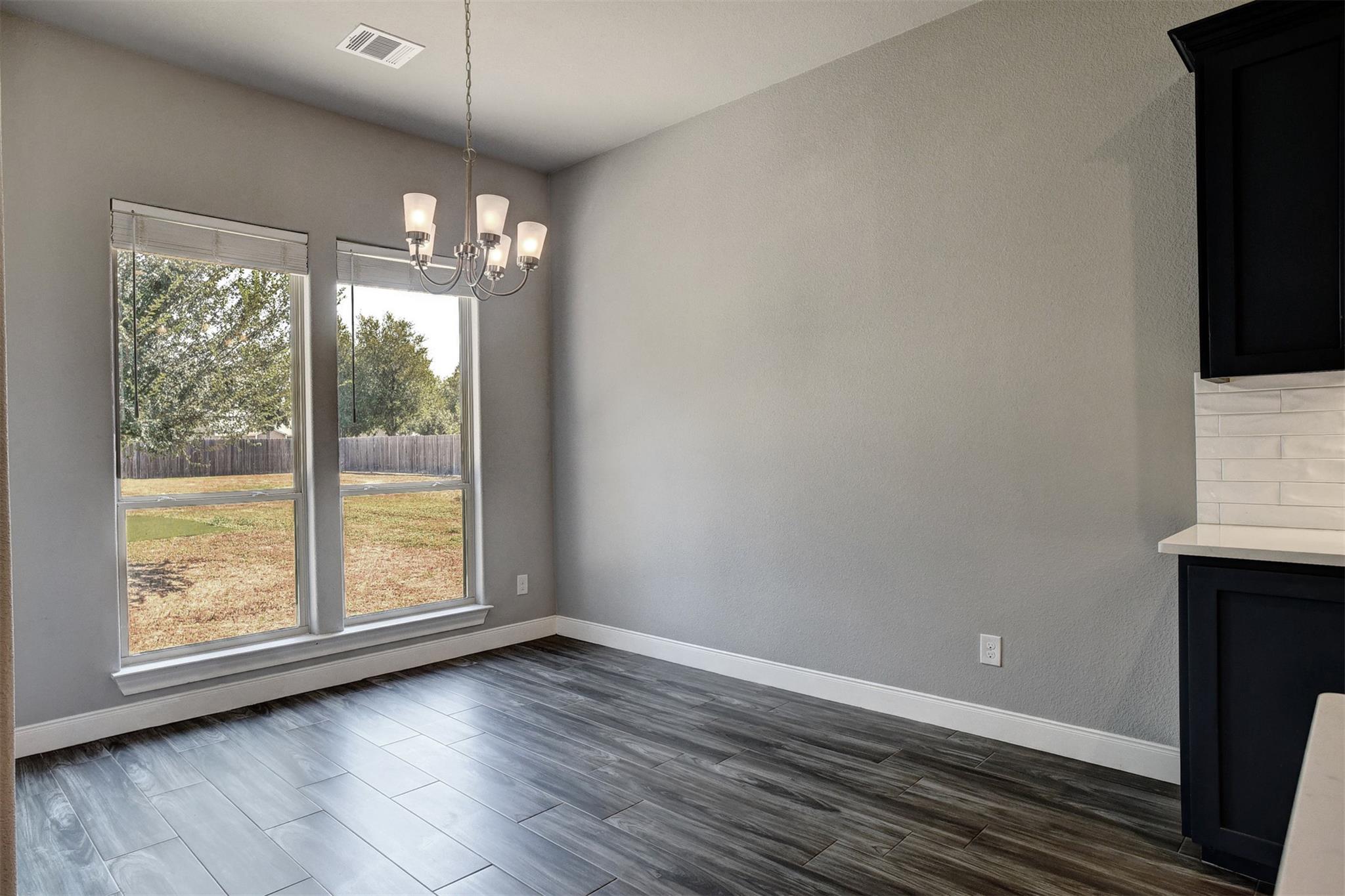 240 Keawakapu Dr, Bastrop, TX 78602