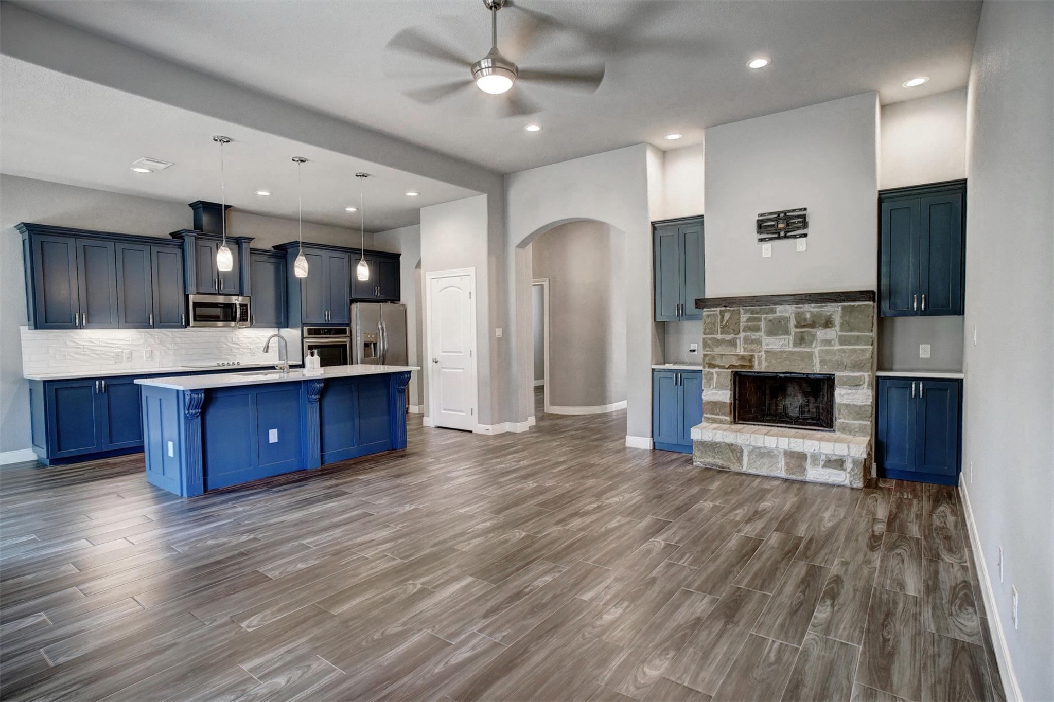 240 Keawakapu Dr, Bastrop, TX 78602