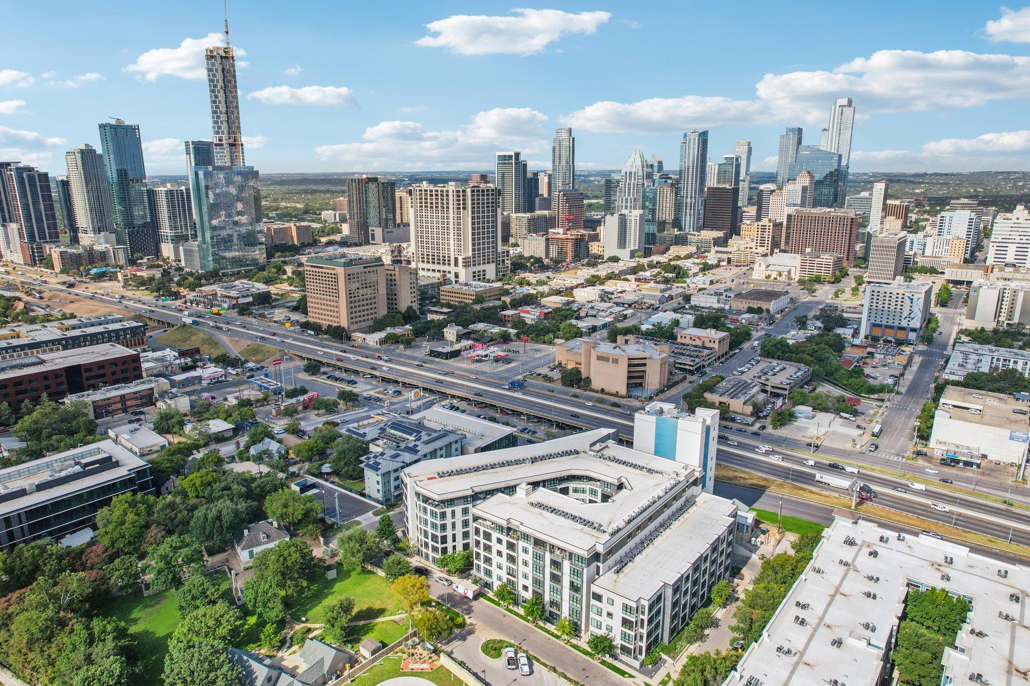 800 Embassy Dr # 429, Austin, TX 78702