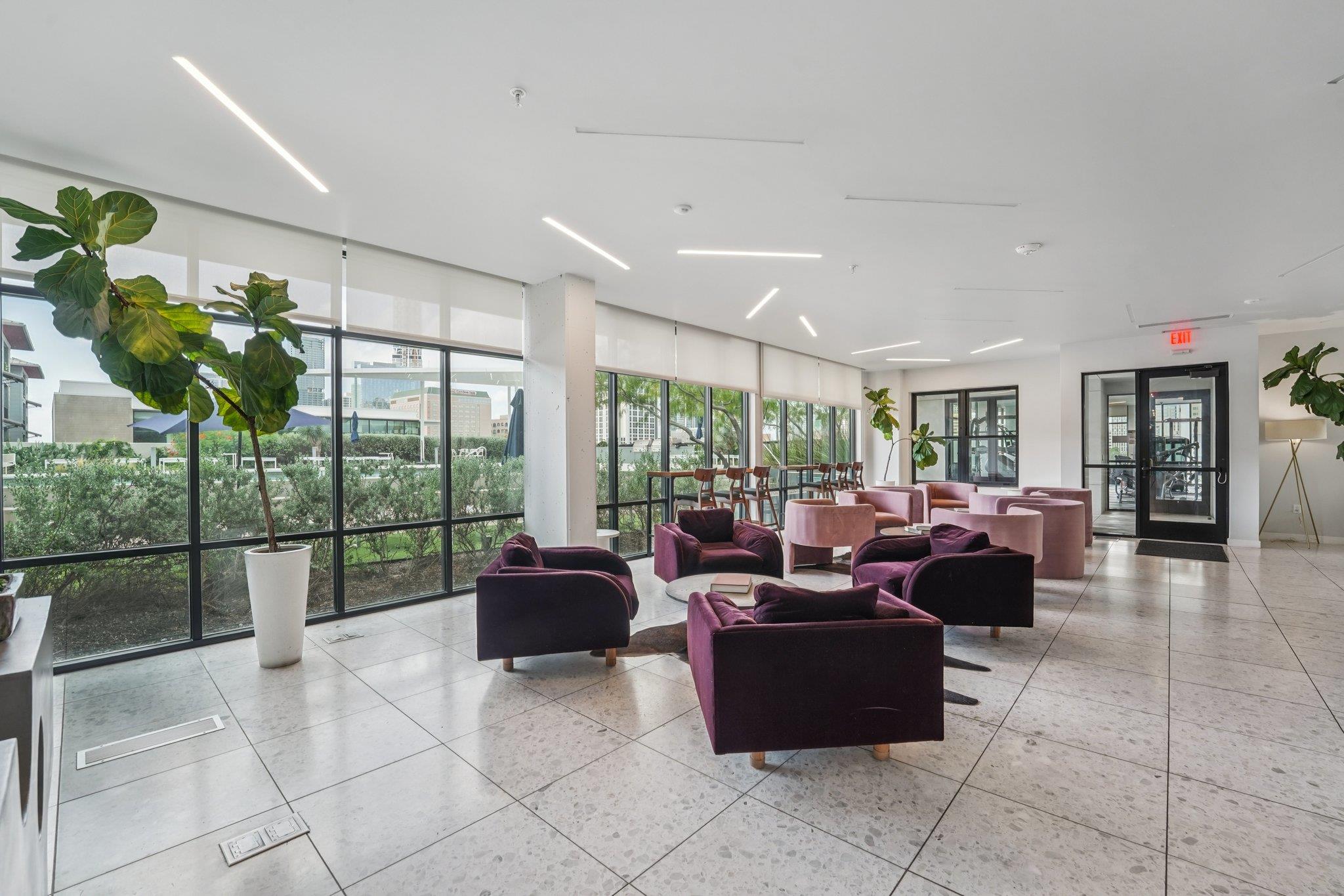 800 Embassy Dr # 429, Austin, TX 78702