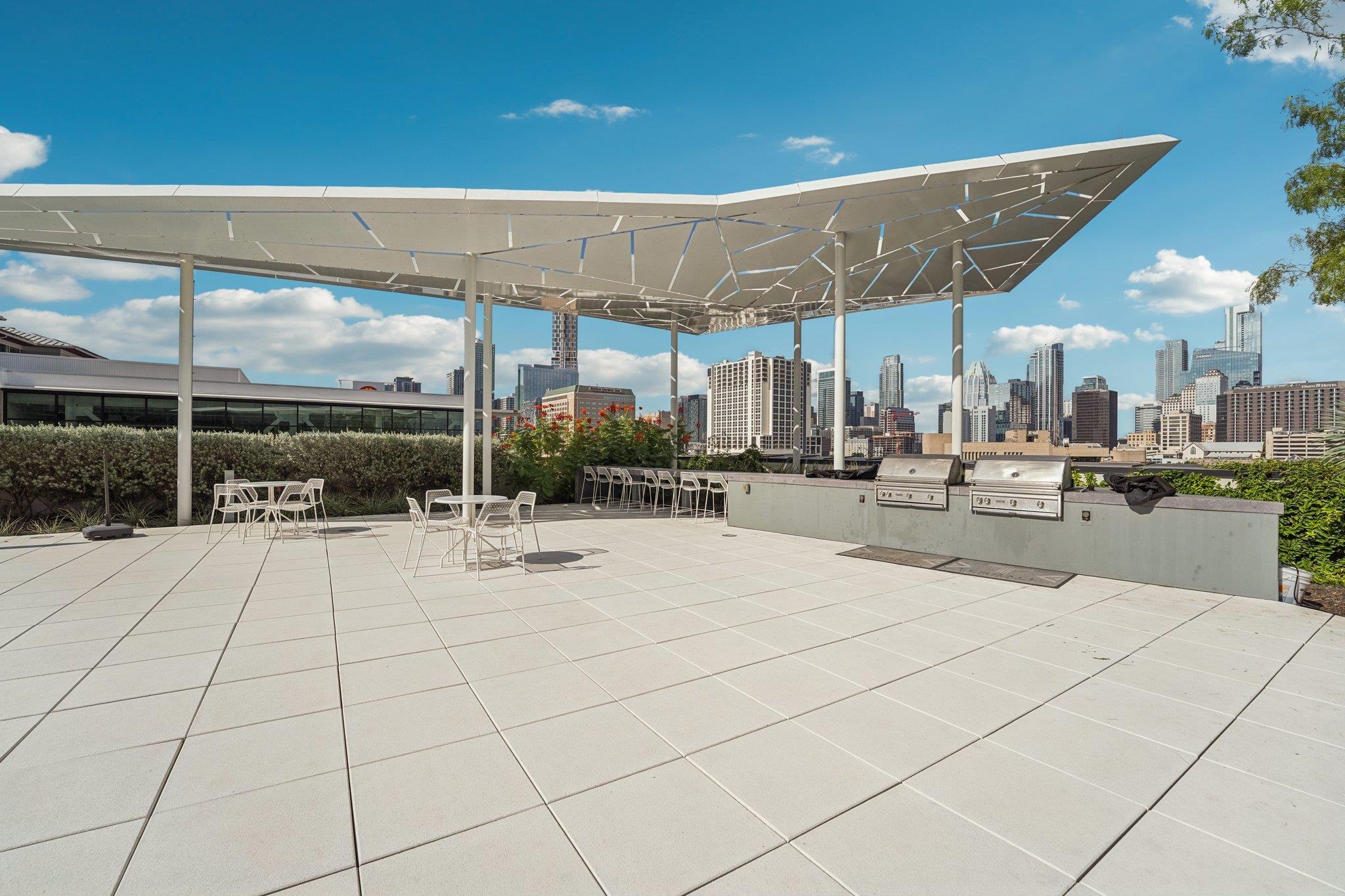 800 Embassy Dr # 429, Austin, TX 78702