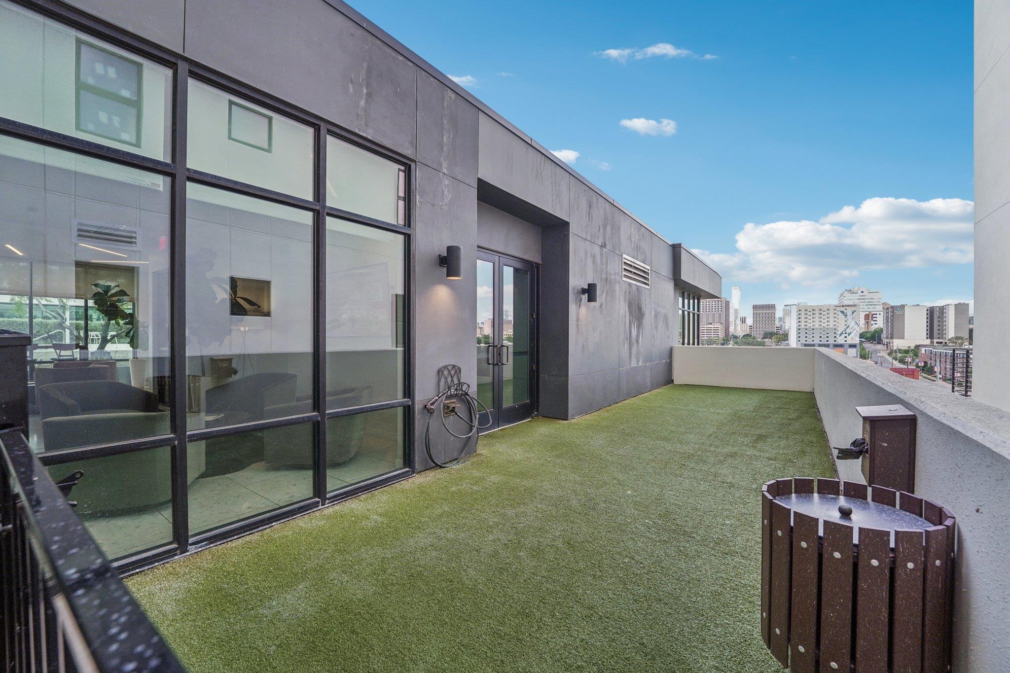 800 Embassy Dr # 429, Austin, TX 78702