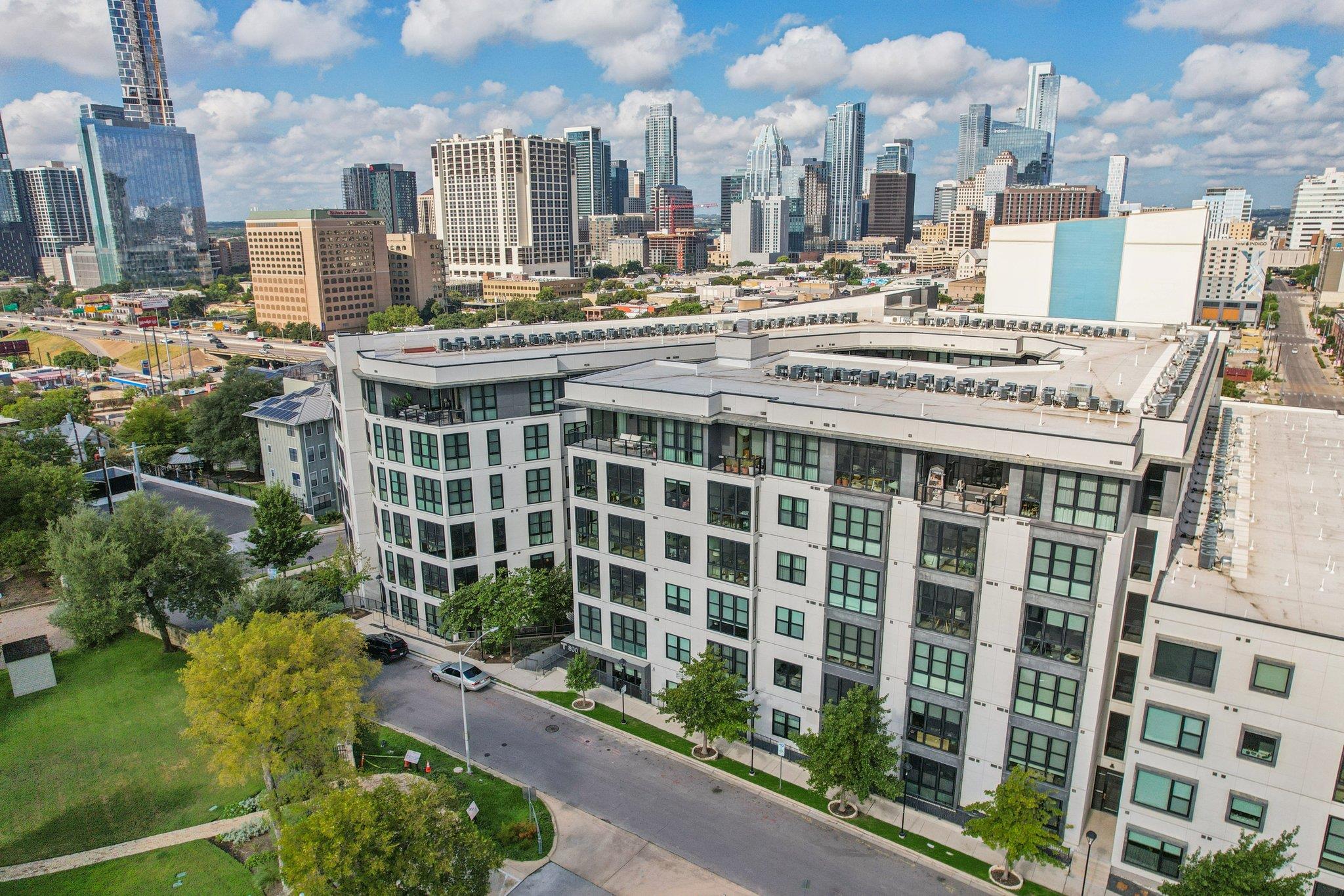 800 Embassy Dr # 429, Austin, TX 78702