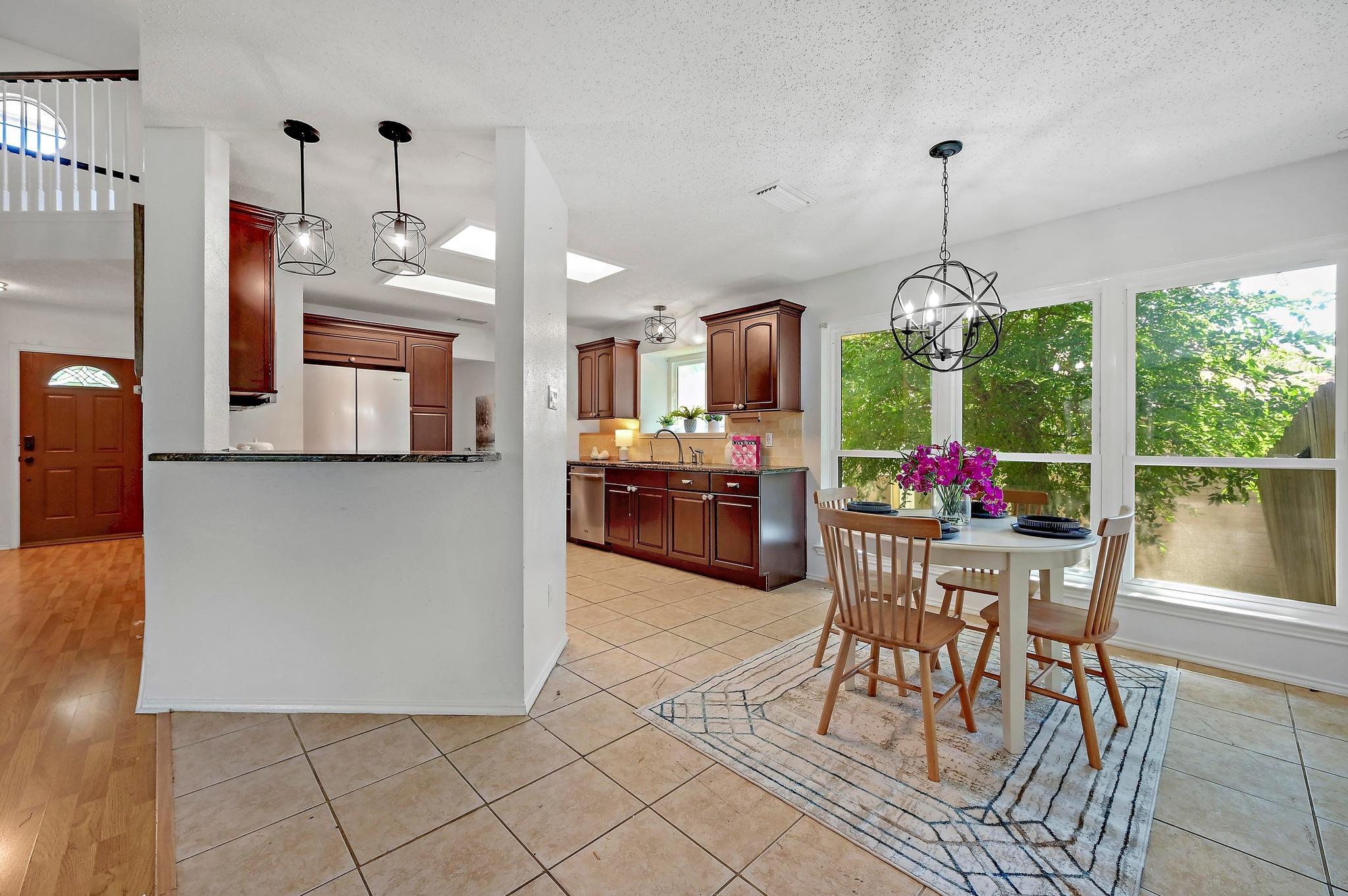 11601 Forest Rain, Live Oak, TX 78233