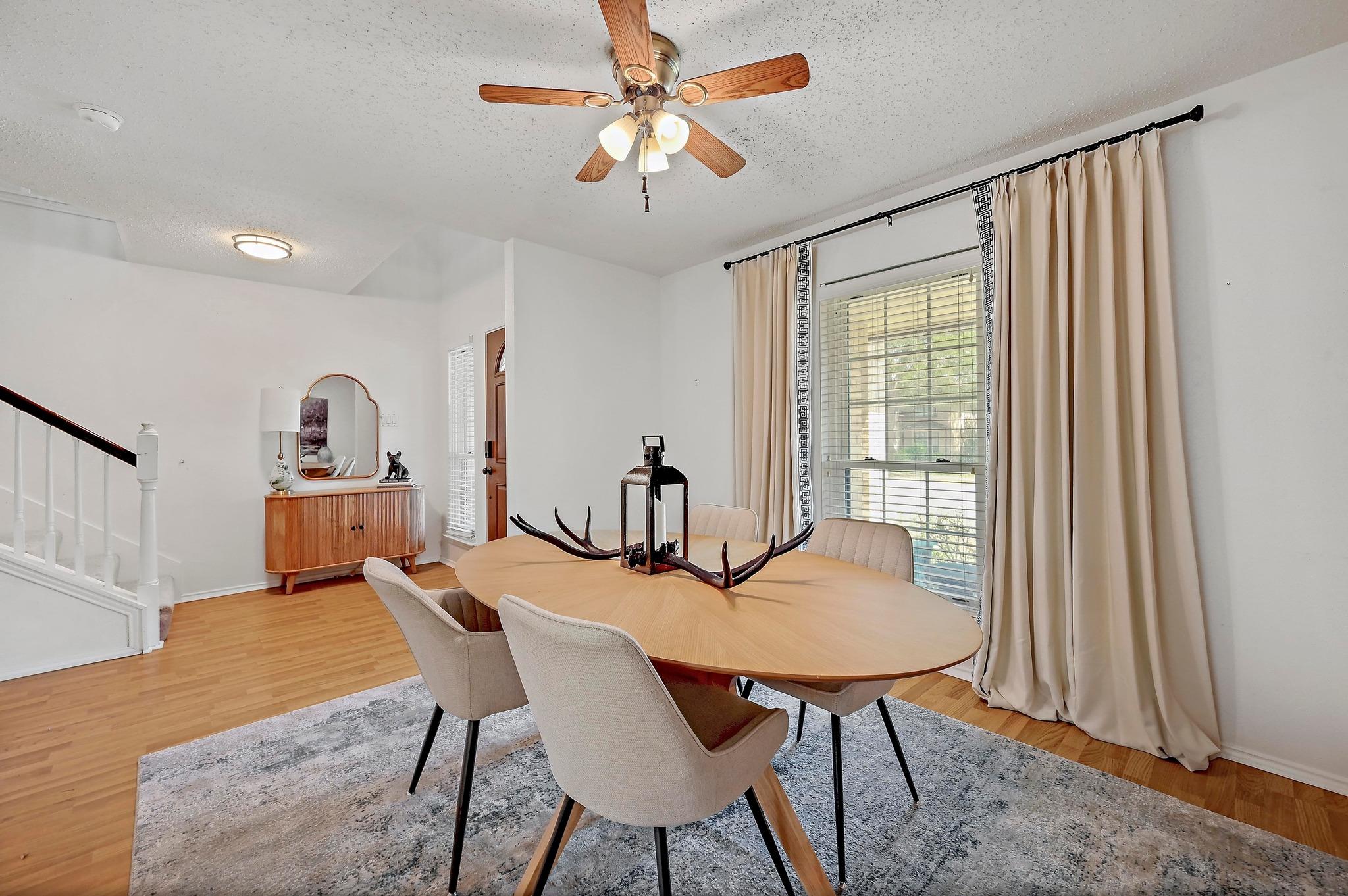 11601 Forest Rain, Live Oak, TX 78233