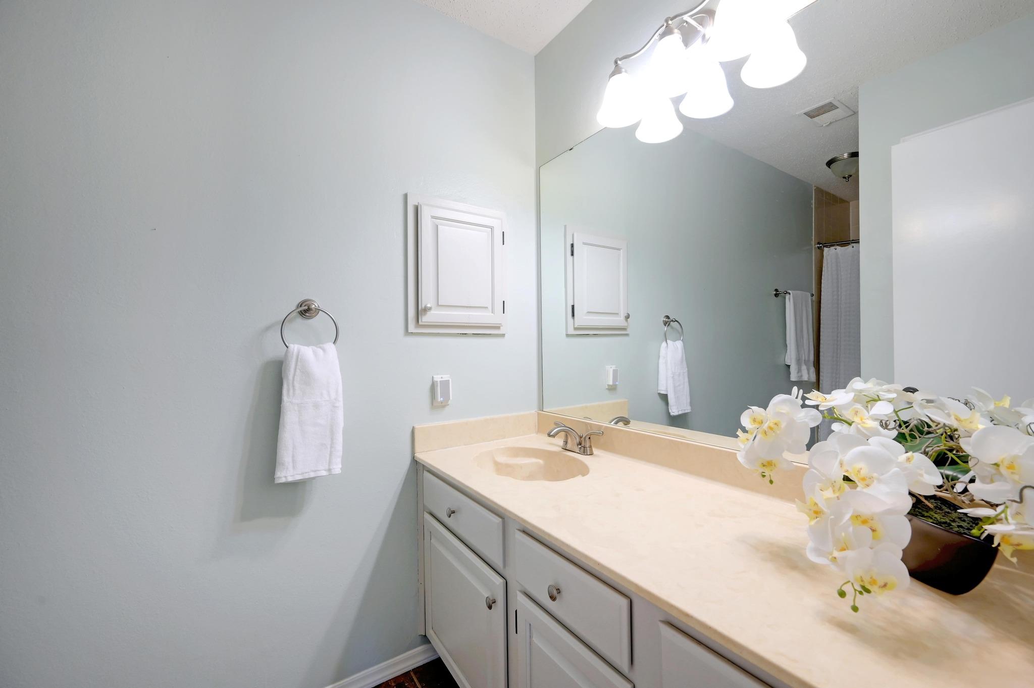 11601 Forest Rain, Live Oak, TX 78233