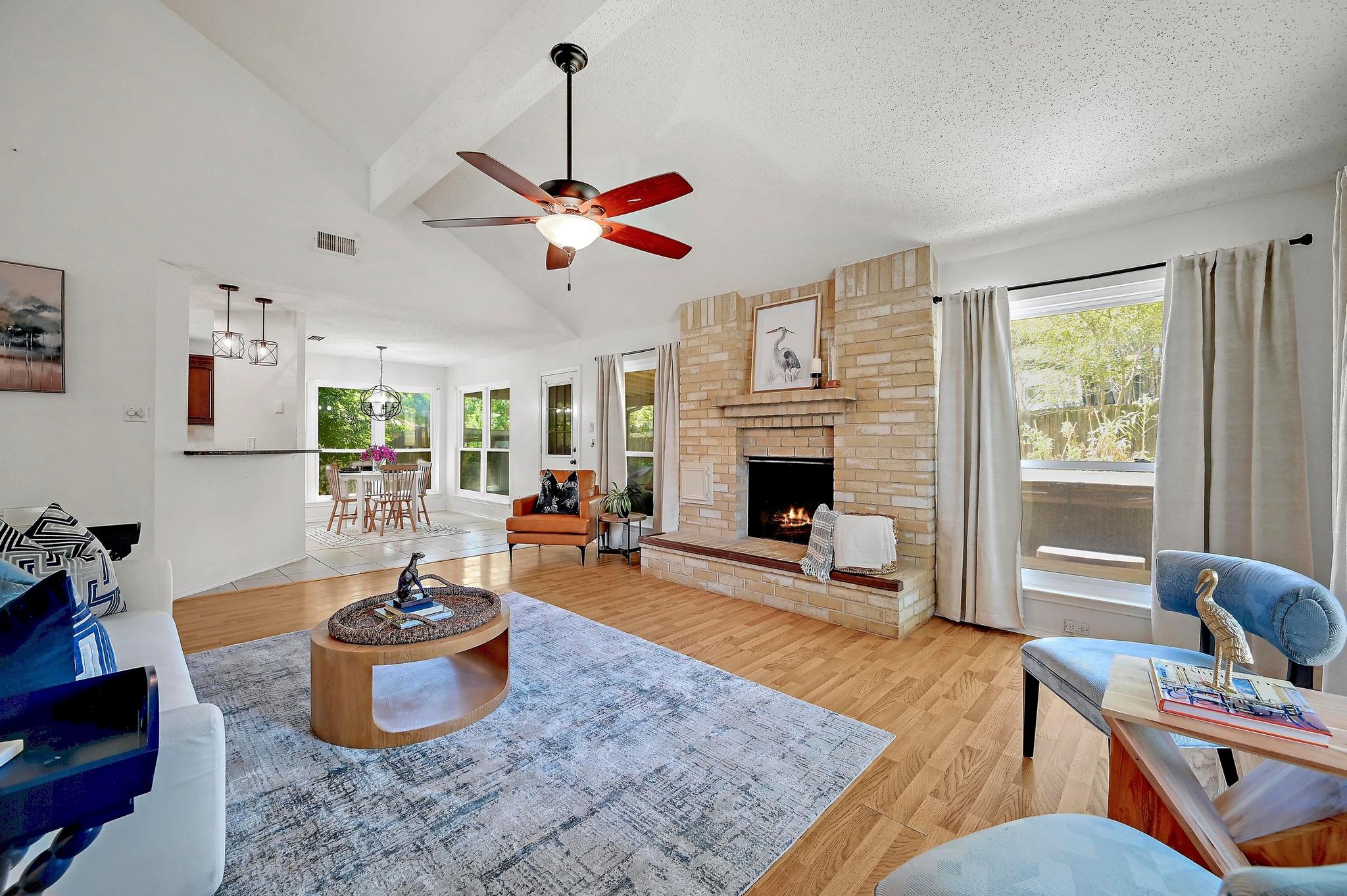 11601 Forest Rain, Live Oak, TX 78233