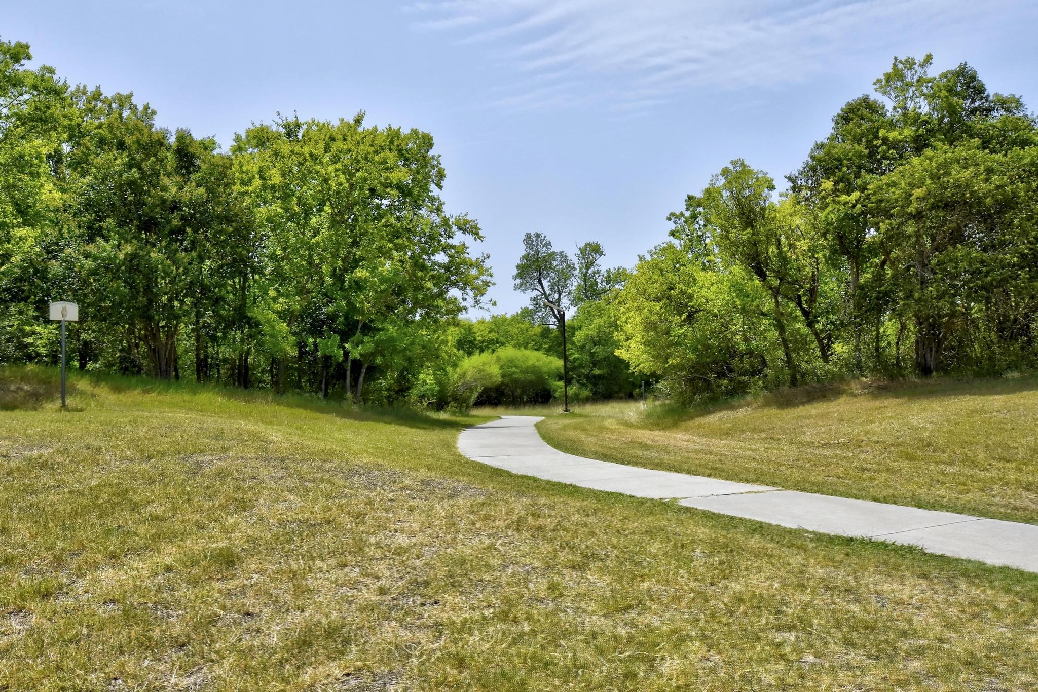 11601 Forest Rain, Live Oak, TX 78233