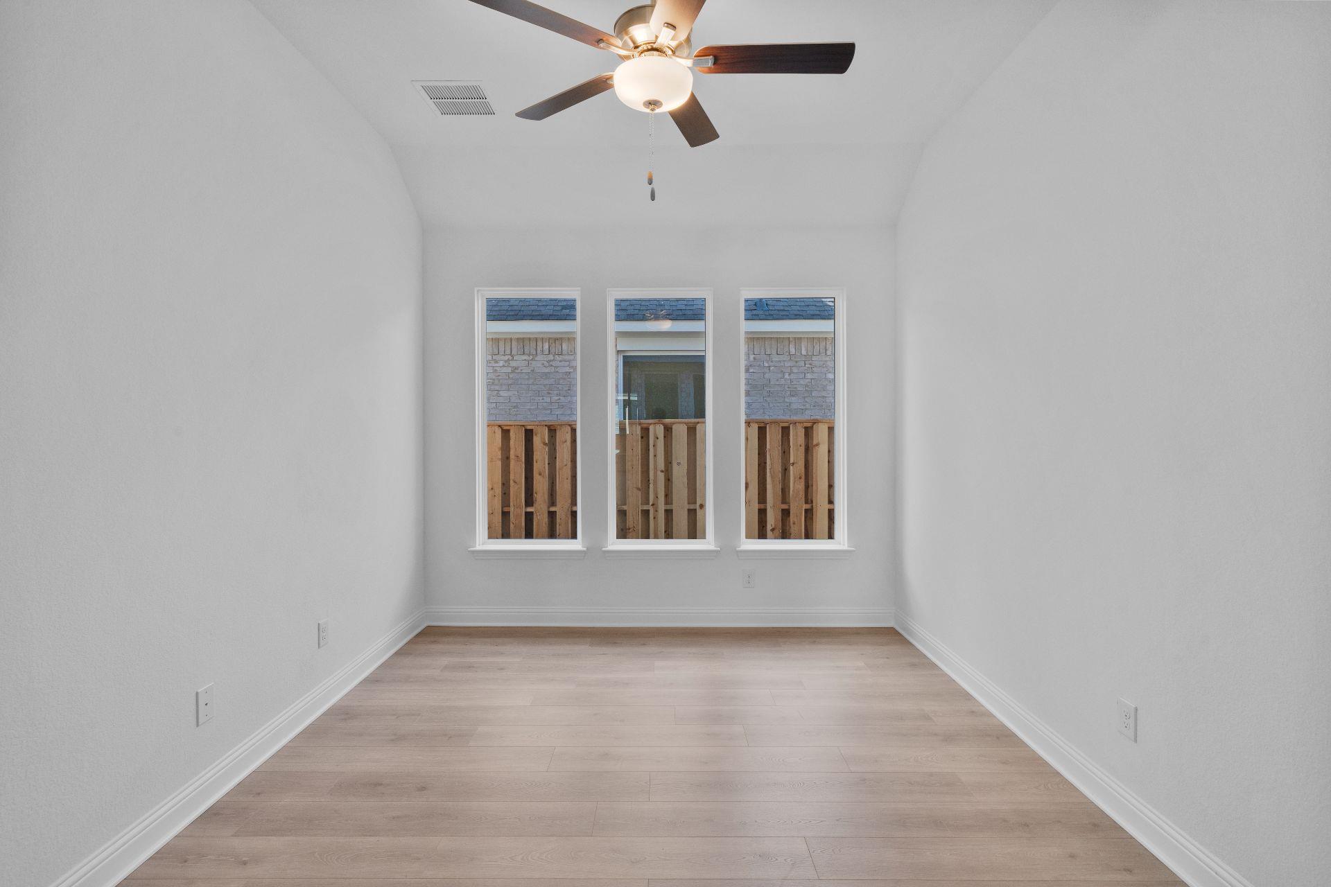 1005 Ellensburg Dr, Georgetown, TX 78633