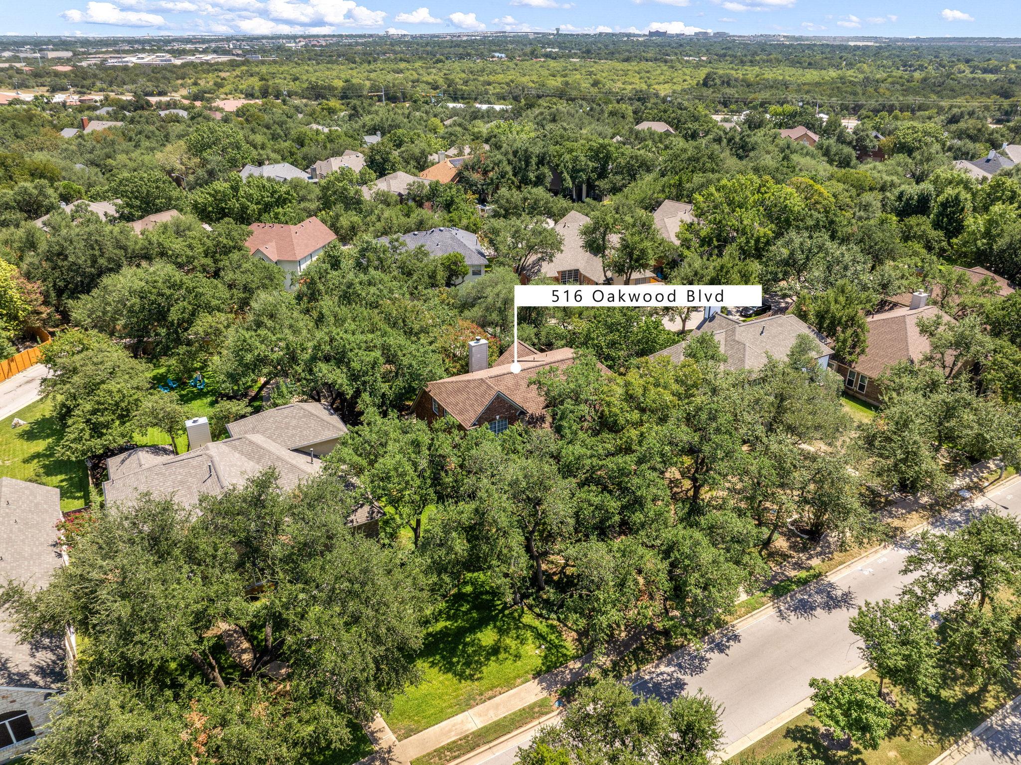 516 Oakwood Blvd, Round Rock, TX 78681